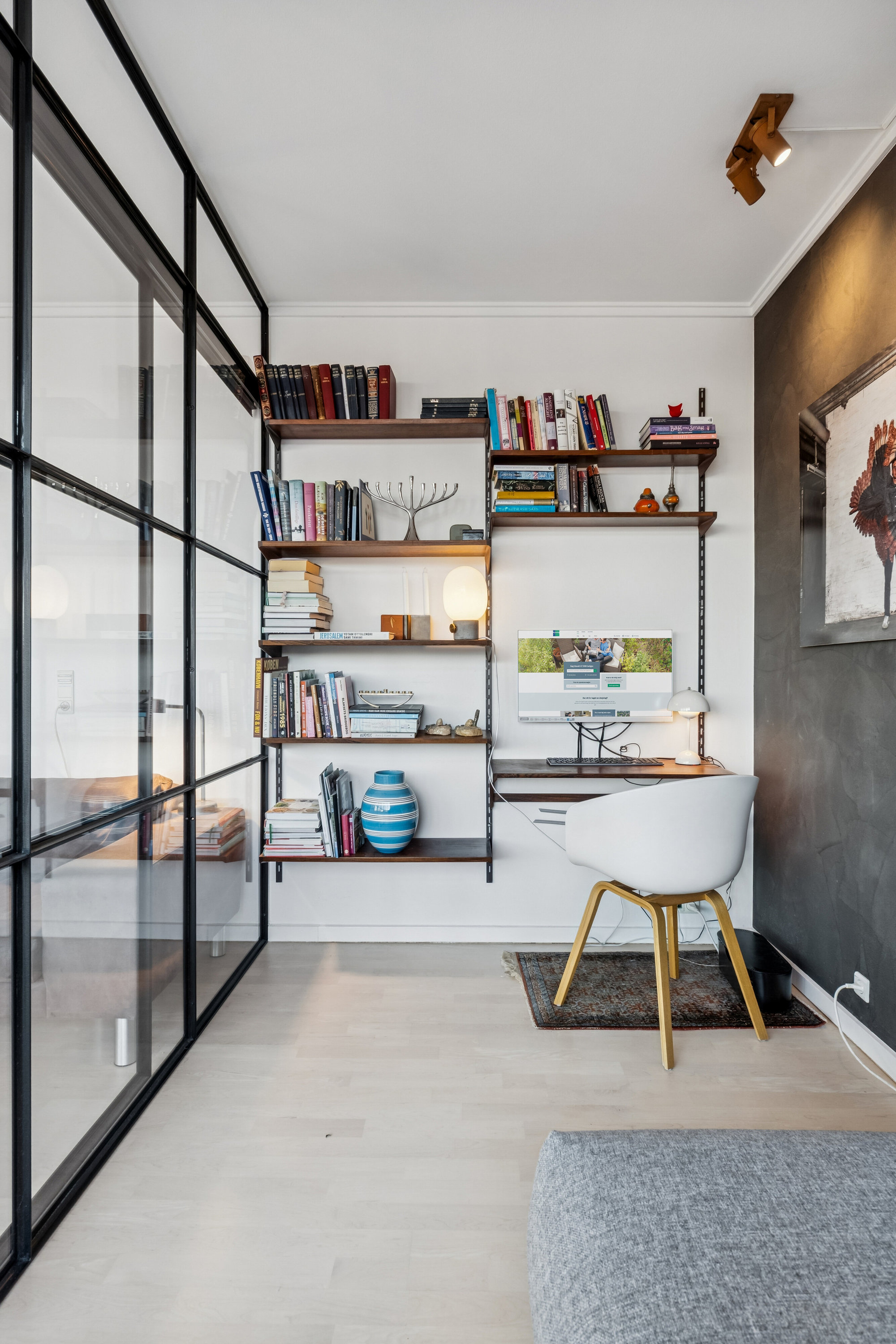 Fremhævet værelse billede i fuldskærmstilstand. Billede af Erik Eriksens Gade 9, 6. tv., 2300 København S