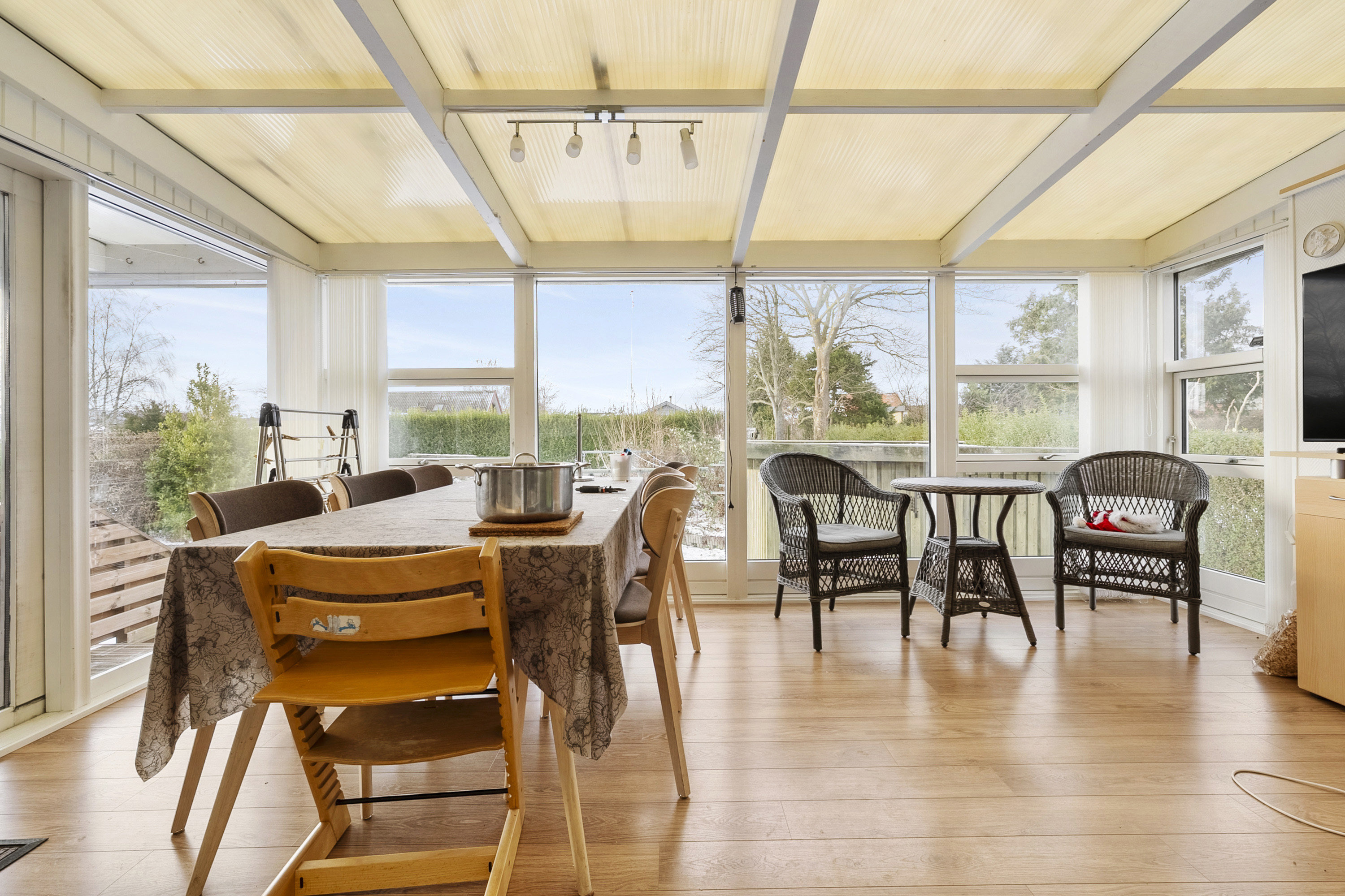 Fremhævet udestue billede i fuldskærmstilstand. Billede af Agersøvej 10, Korsør Syd, 4220 Korsør