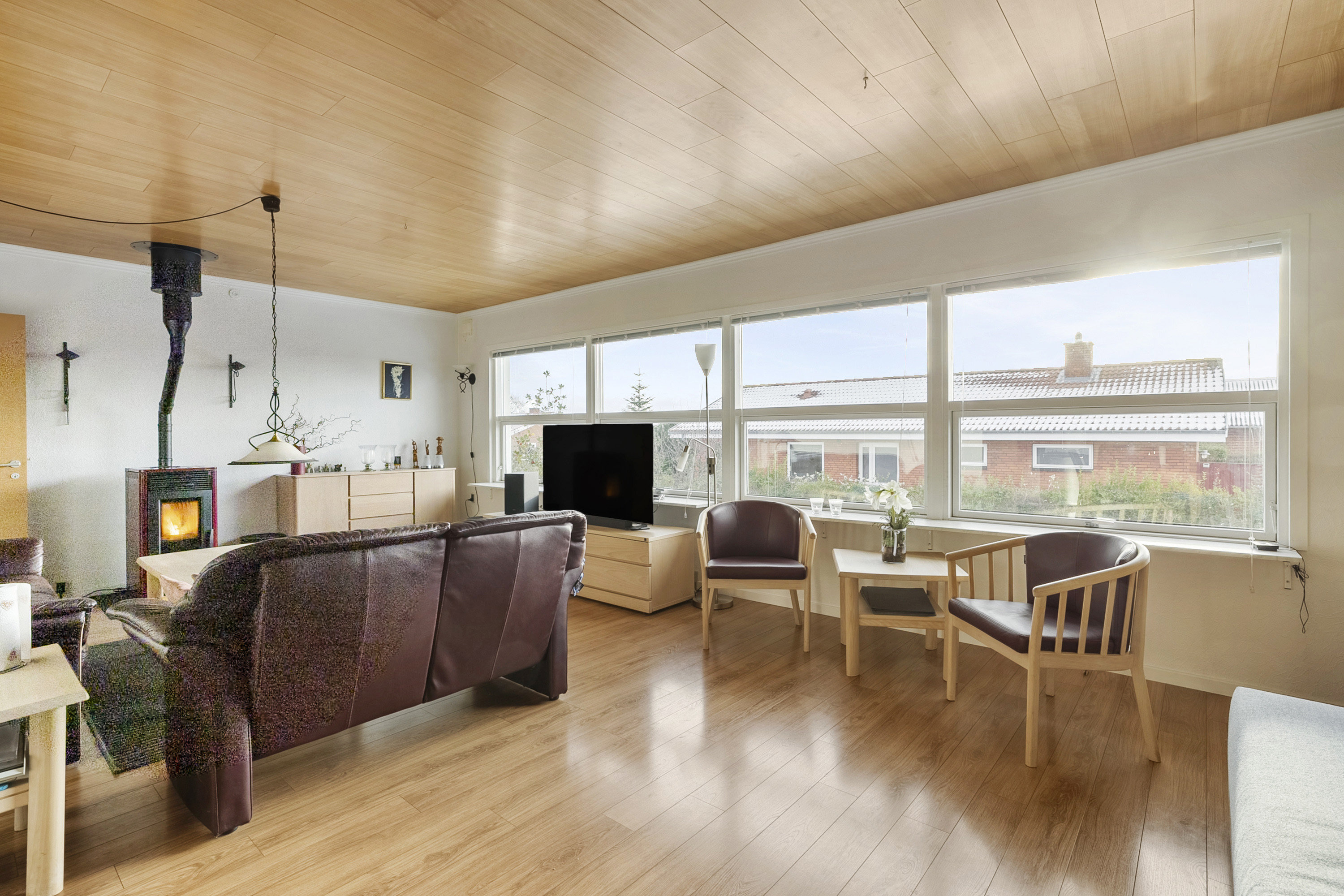 Fremhævet stue billede i fuldskærmstilstand. Billede af Agersøvej 10, Korsør Syd, 4220 Korsør