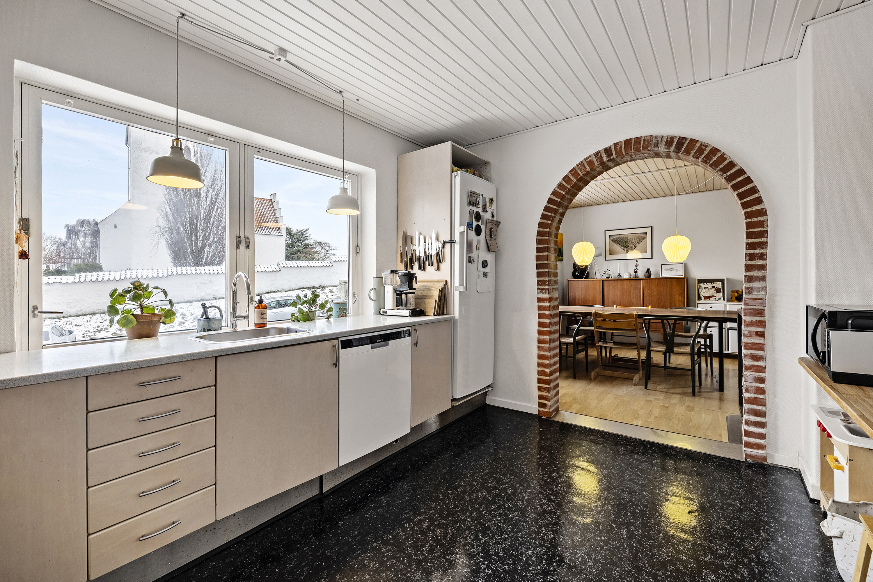 Fremhævet køkken billede i fuldskærmstilstand. Billede af Kirkevej 20, 4241 Vemmelev