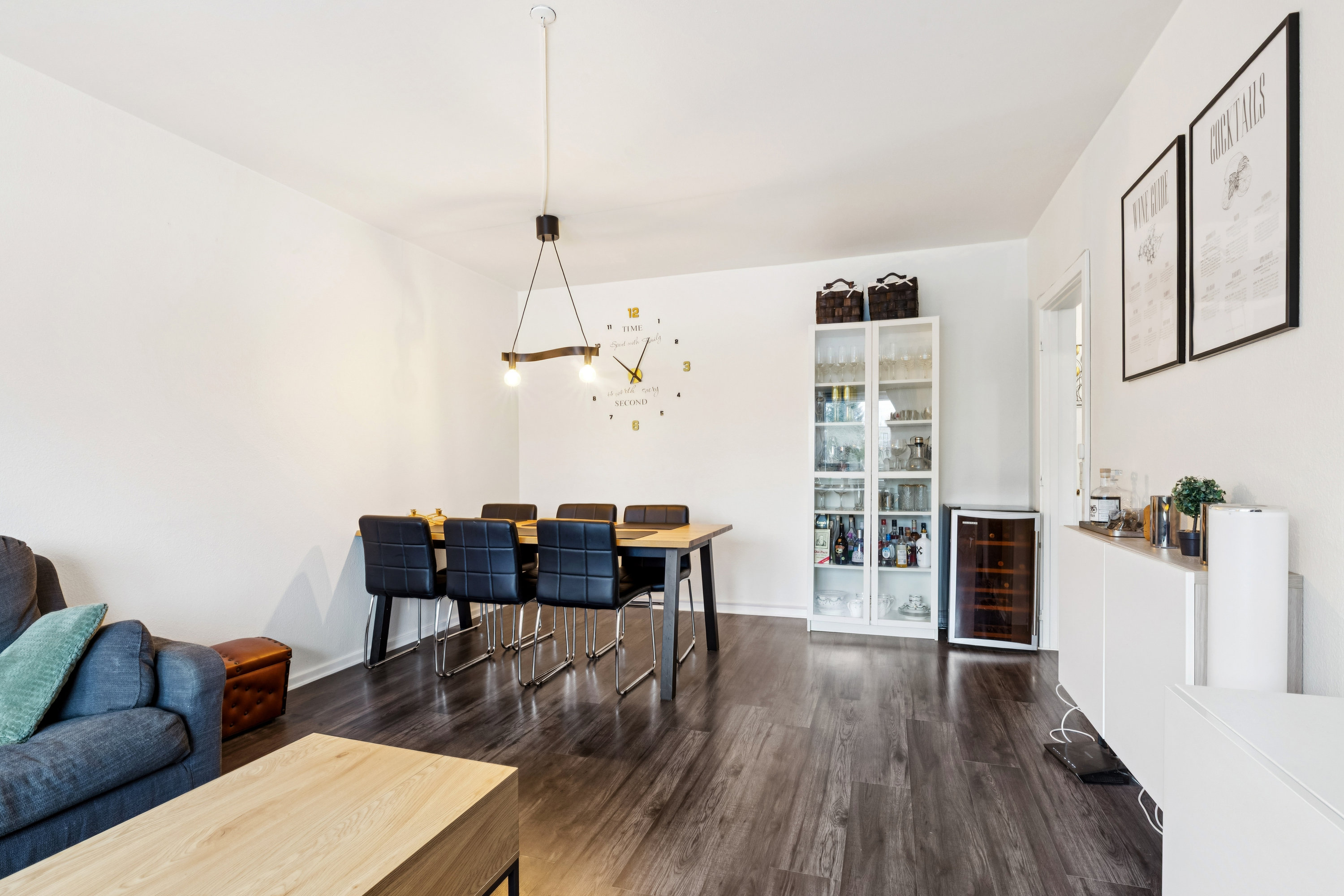 Fremhævet stue billede i fuldskærmstilstand. Billede af Lindevangshusene 78, st.. th., 2630 Taastrup