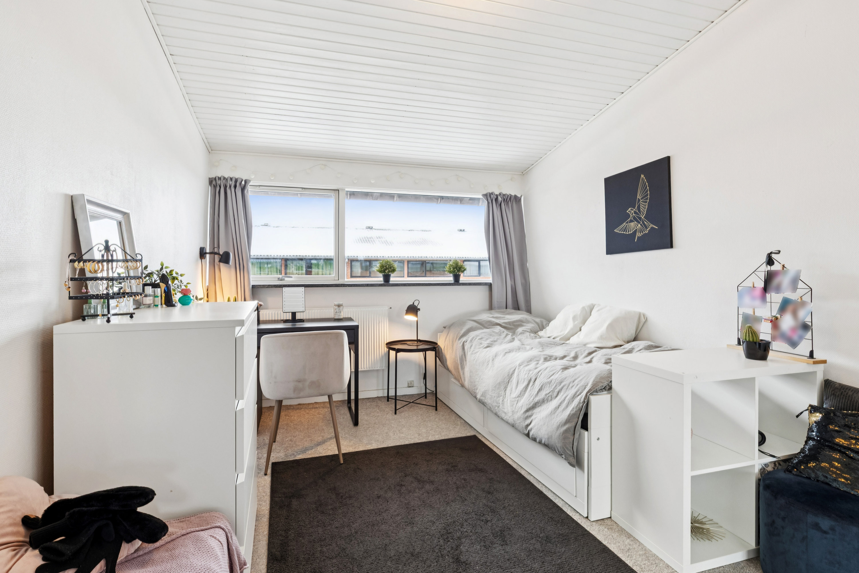 Fremhævet værelse billede i fuldskærmstilstand. Billede af Sankt Bendts Alle 55, 2630 Taastrup