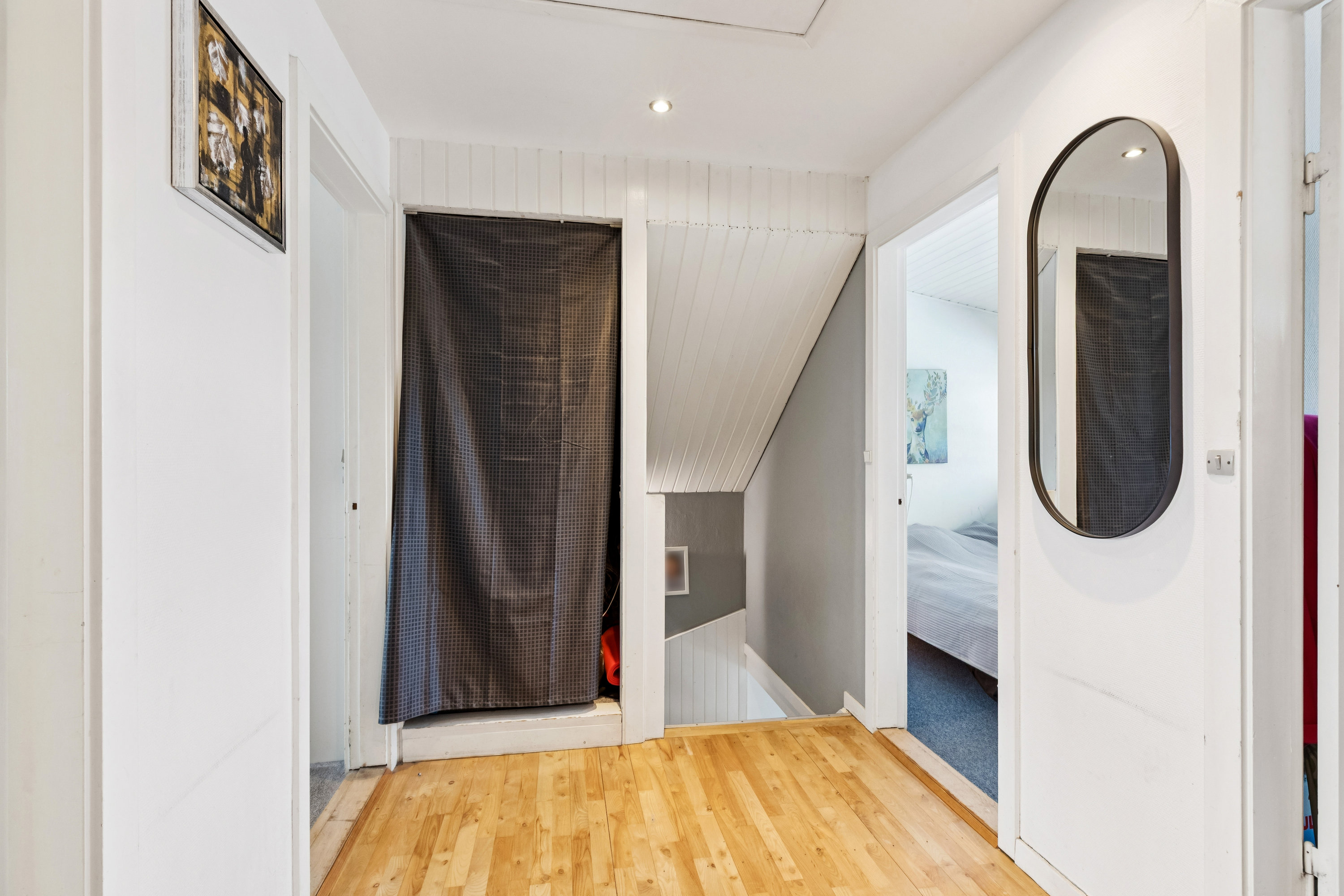 Fremhævet gang billede i fuldskærmstilstand. Billede af Sankt Bendts Alle 55, 2630 Taastrup