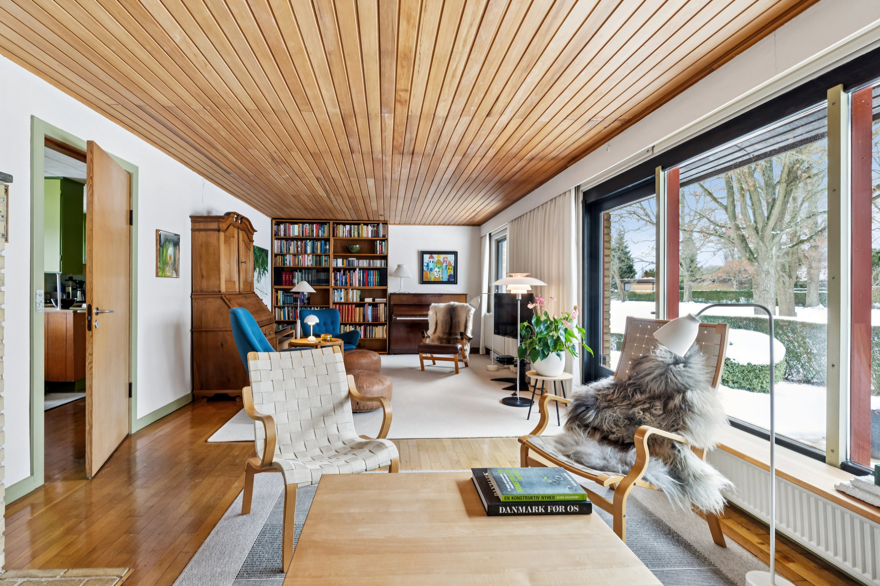 Fremhævet stue billede i fuldskærmstilstand. Billede af Tjørneholmen 14, 2630 Taastrup