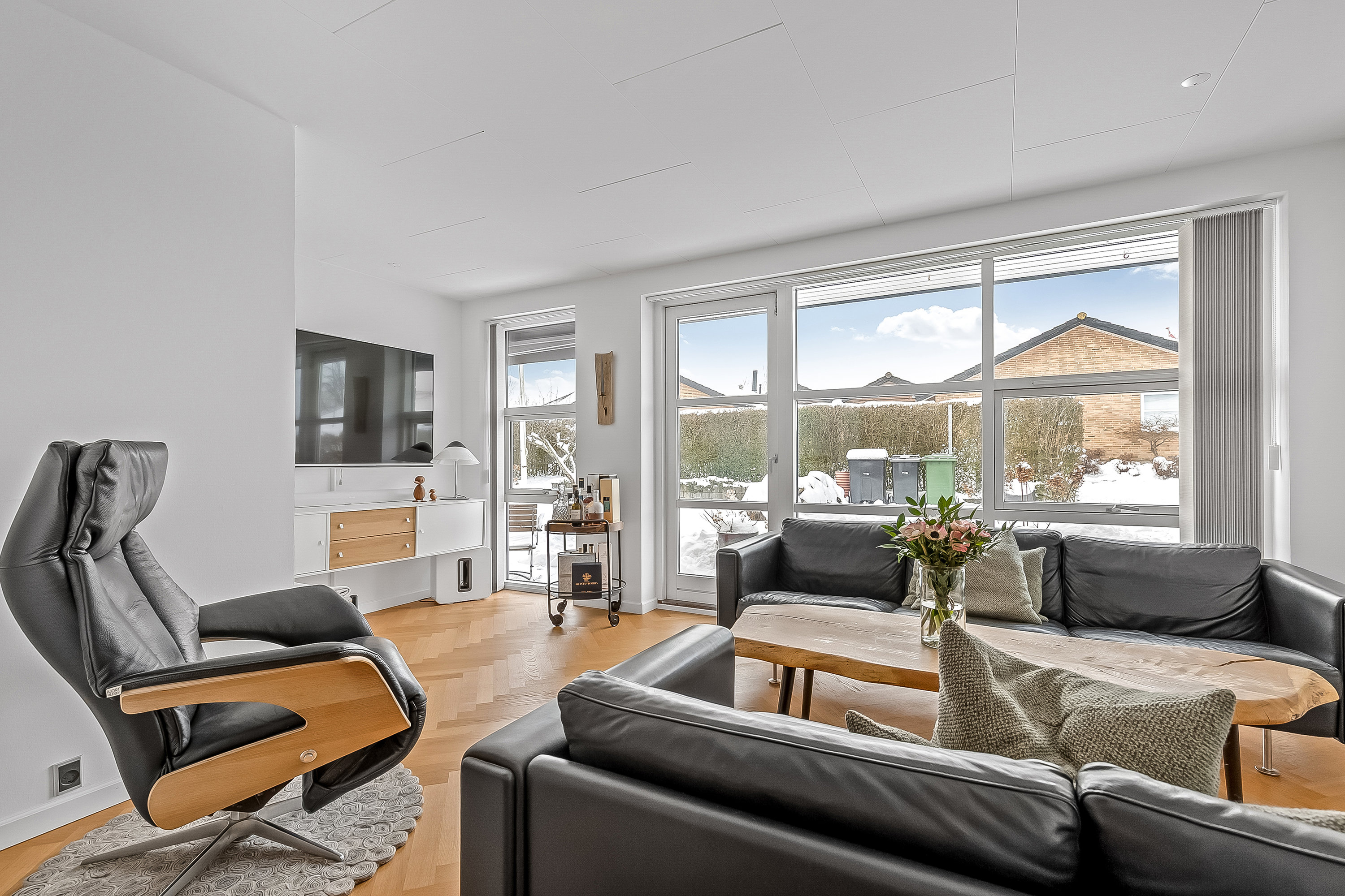 Fremhævet stue billede i fuldskærmstilstand. Billede af Pallasvej 20, Uhrhøj, 7100 Vejle