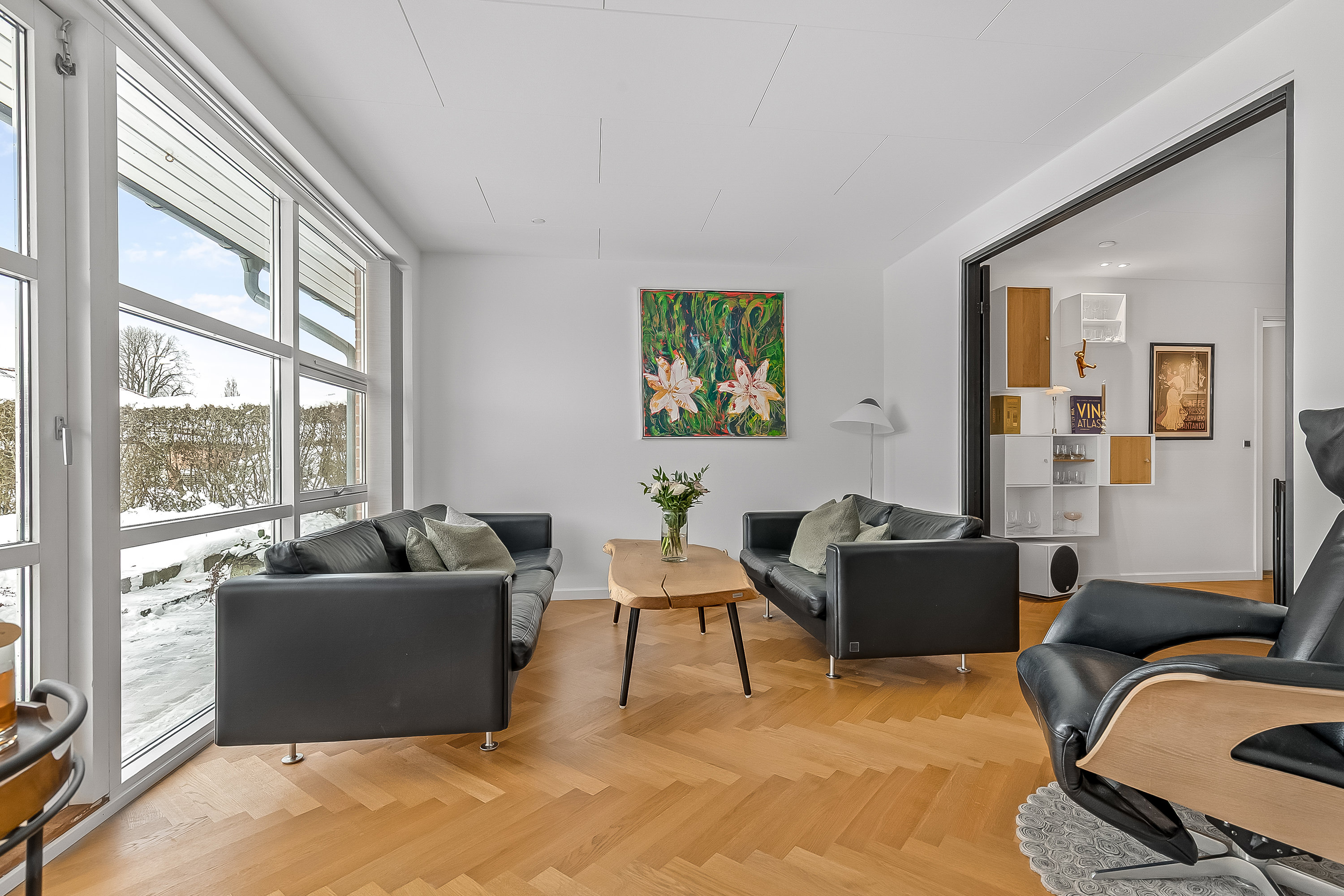 Fremhævet stue billede i fuldskærmstilstand. Billede af Pallasvej 20, Uhrhøj, 7100 Vejle