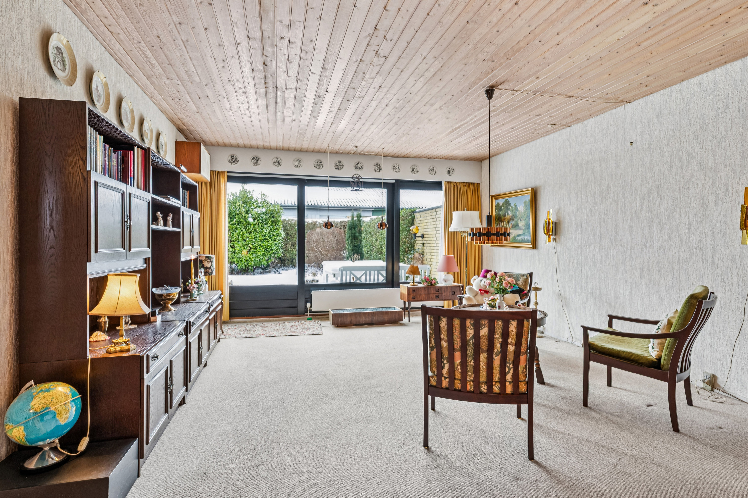 Fremhævet stue billede i fuldskærmstilstand. Billede af Højgårdstoften 251, 2630 Taastrup