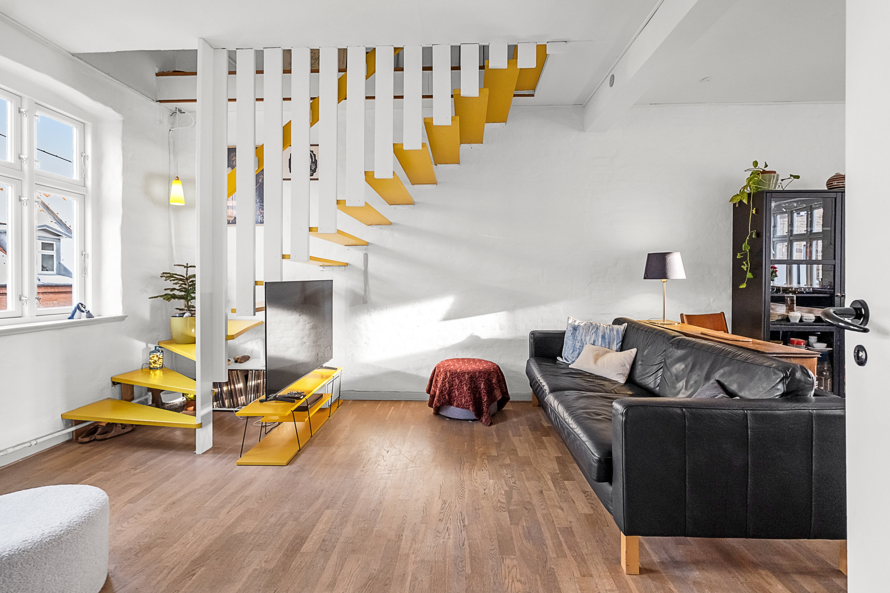 Fremhævet stue billede i fuldskærmstilstand. Billede af Skt. Pauls Gade 37, 8000 Aarhus C