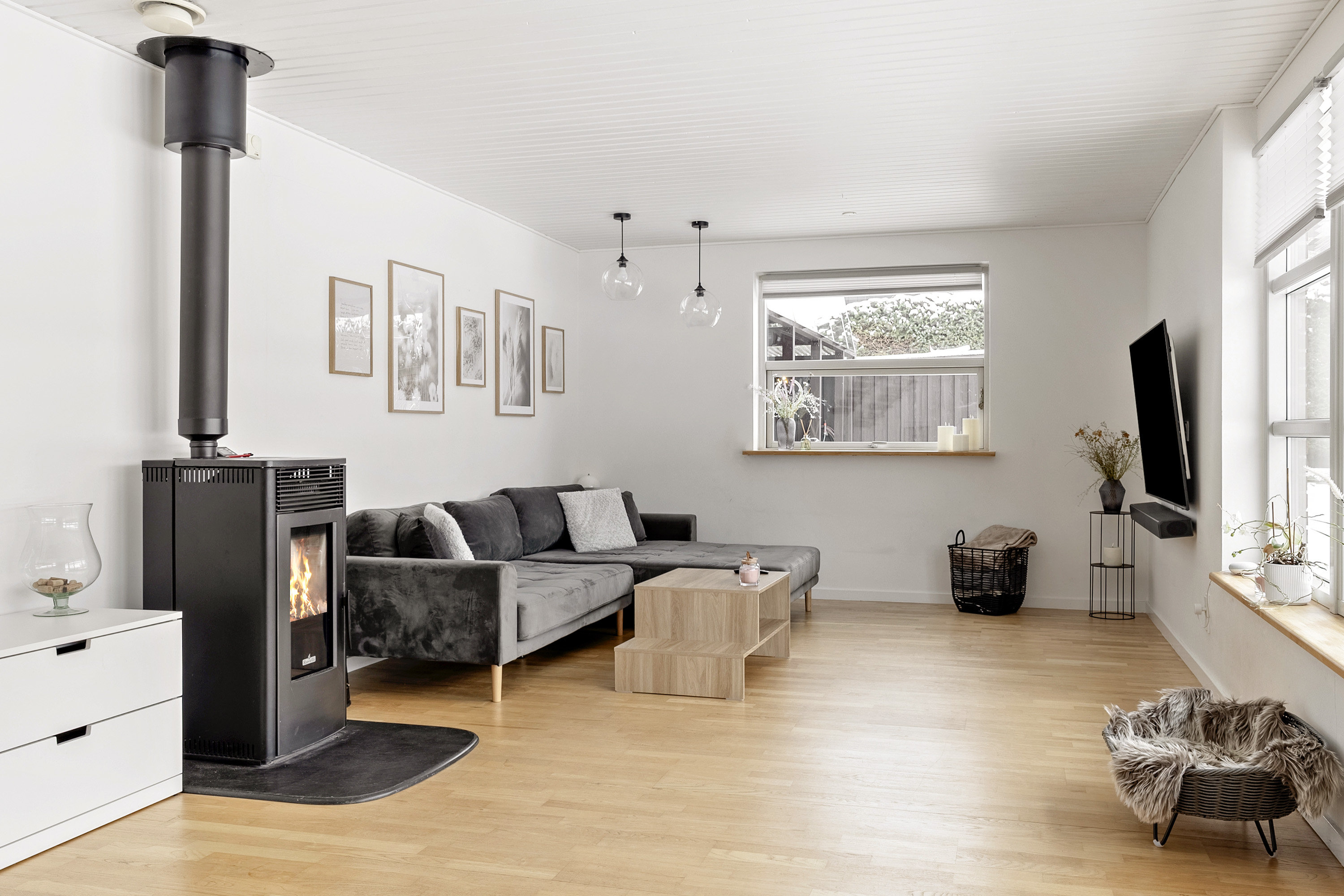 Fremhævet stue billede i fuldskærmstilstand. Billede af Kokhaven 28, Genner, 6230 Rødekro