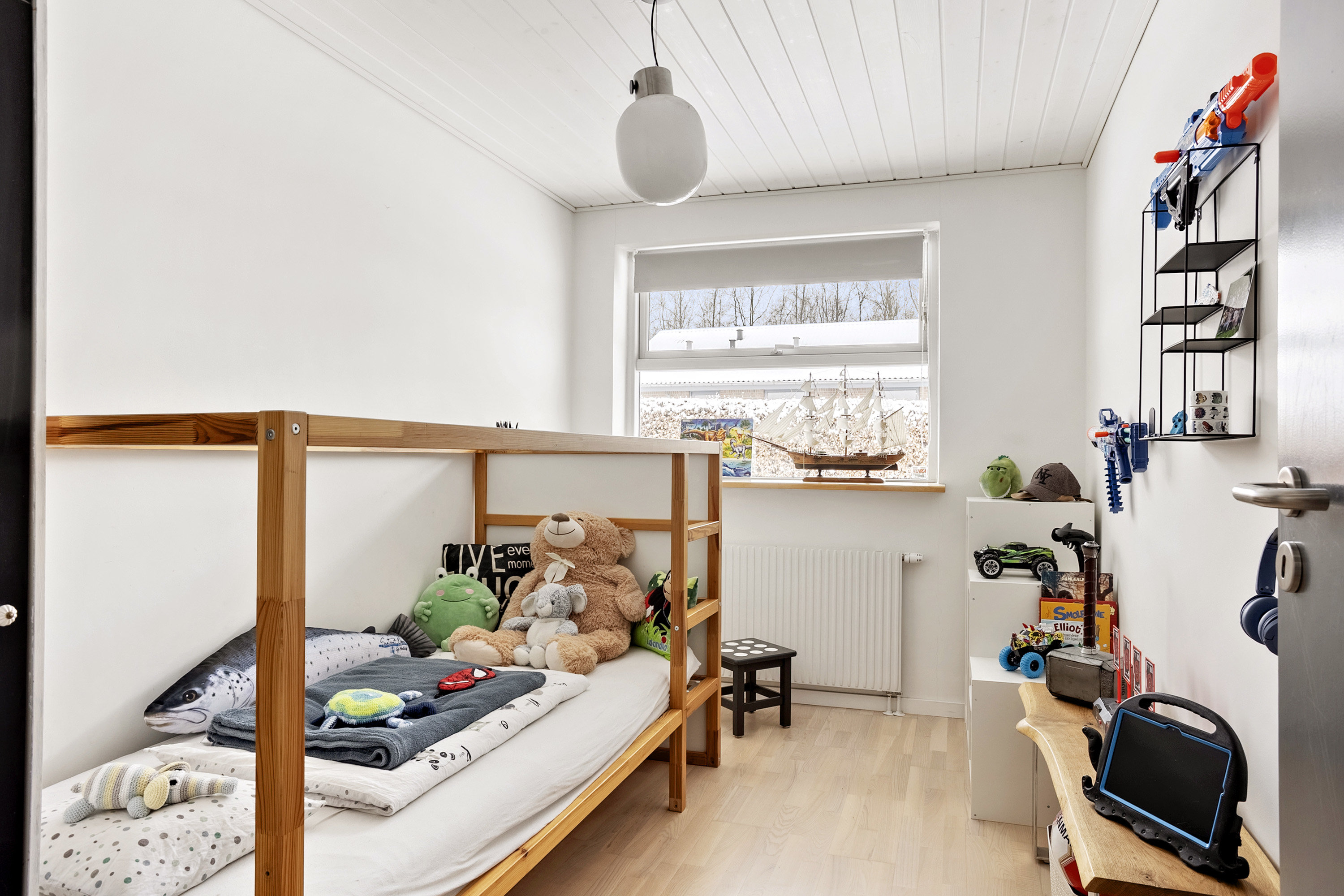 Fremhævet soveværelse billede i fuldskærmstilstand. Billede af Kokhaven 28, Genner, 6230 Rødekro