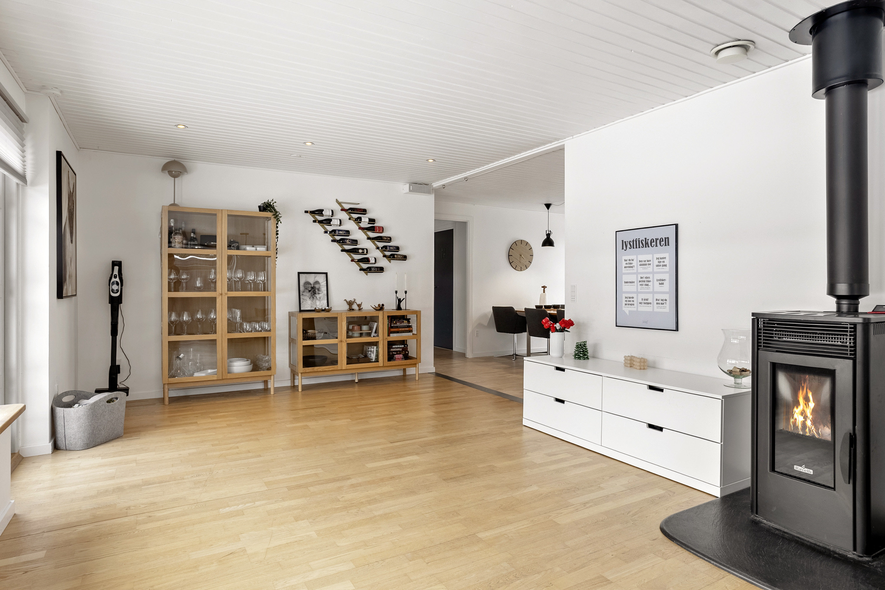 Fremhævet stue billede i fuldskærmstilstand. Billede af Kokhaven 28, Genner, 6230 Rødekro