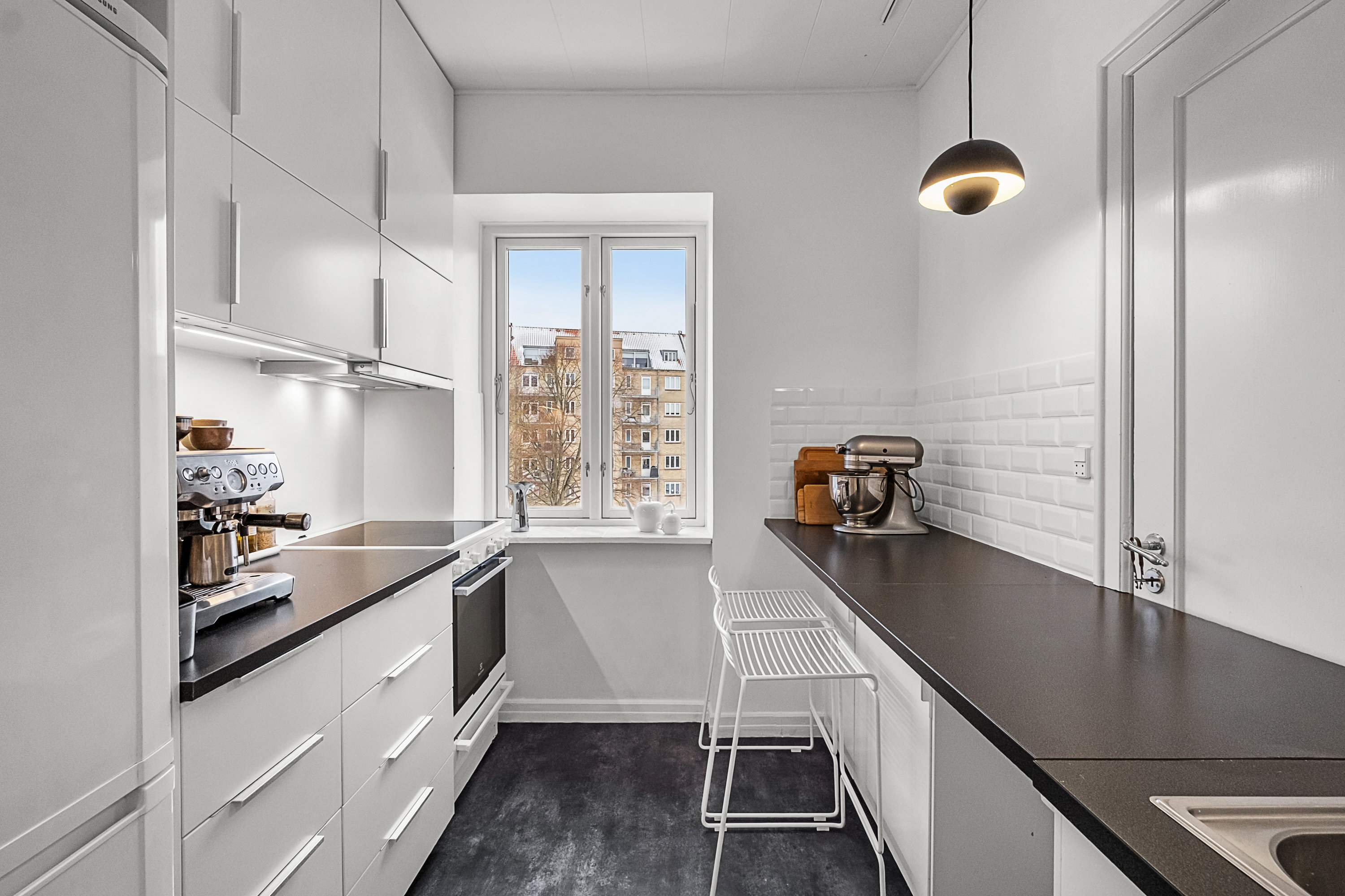Fremhævet køkken billede i fuldskærmstilstand. Billede af P.P. Ørums Gade 6, 2. tv., 8000 Aarhus C
