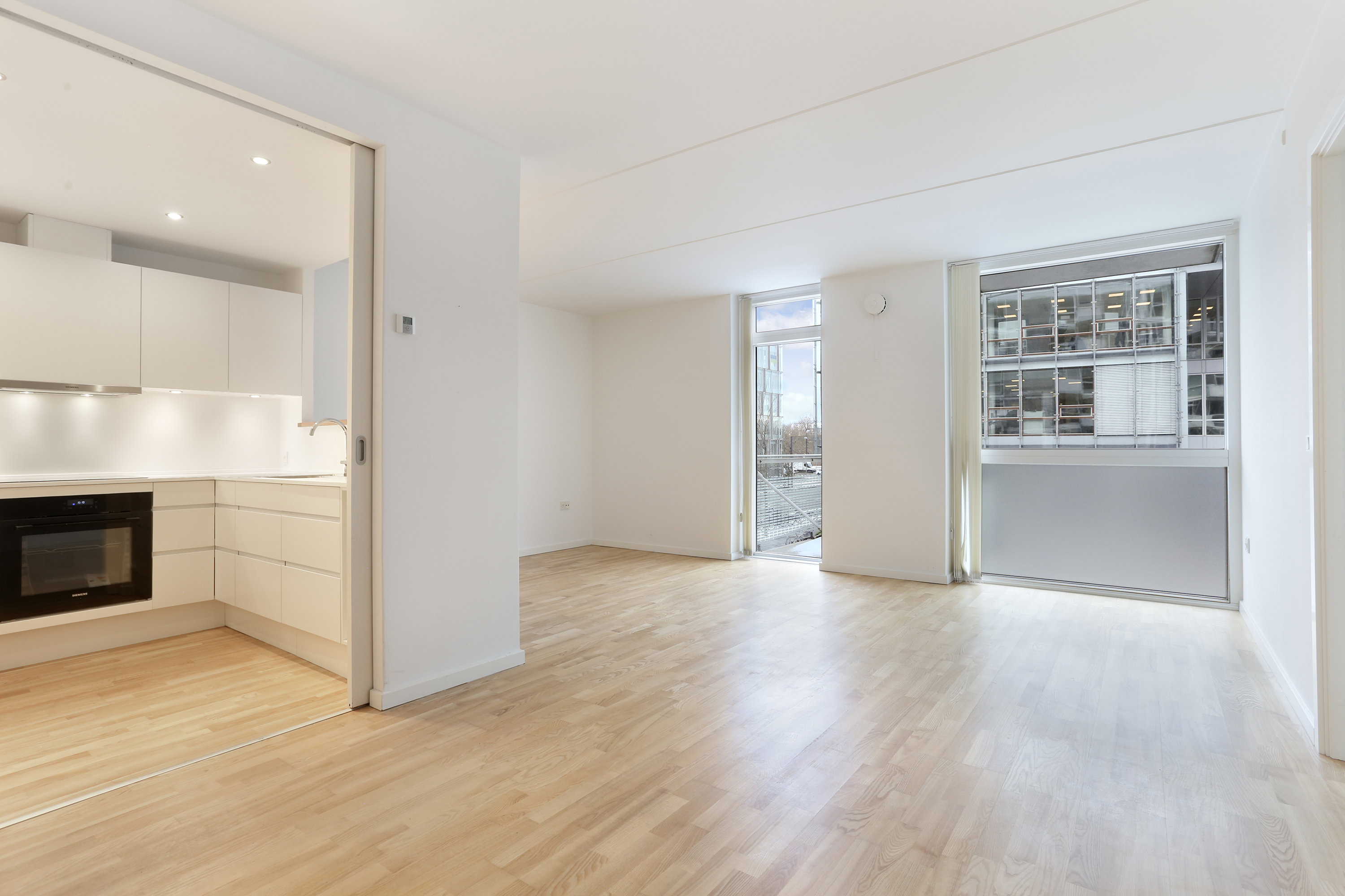 Fremhævet  billede i fuldskærmstilstand. Billede af Weidekampsgade 61, 1. tv., 2300 København S