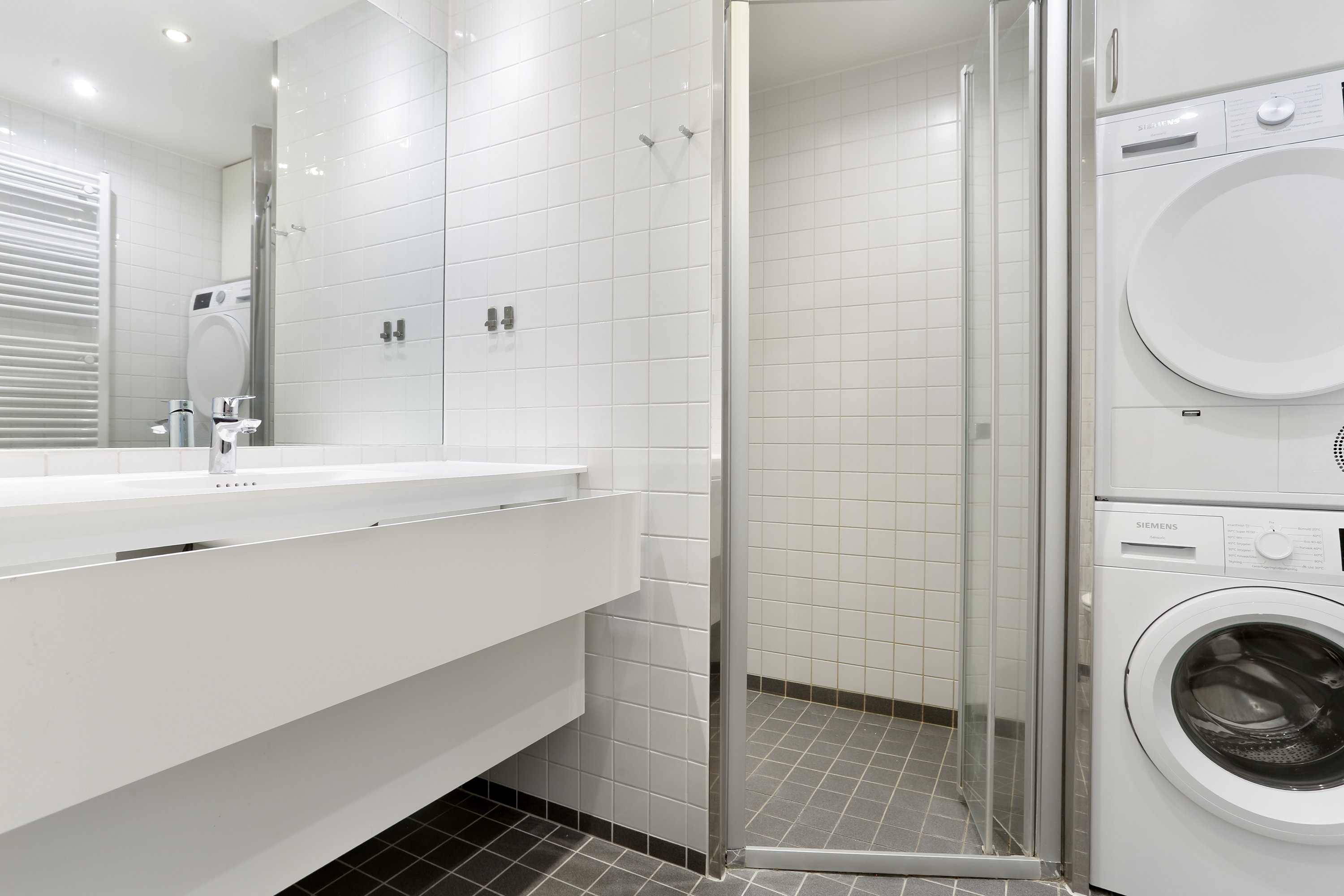 Fremhævet  billede i fuldskærmstilstand. Billede af Weidekampsgade 61, 1. tv., 2300 København S