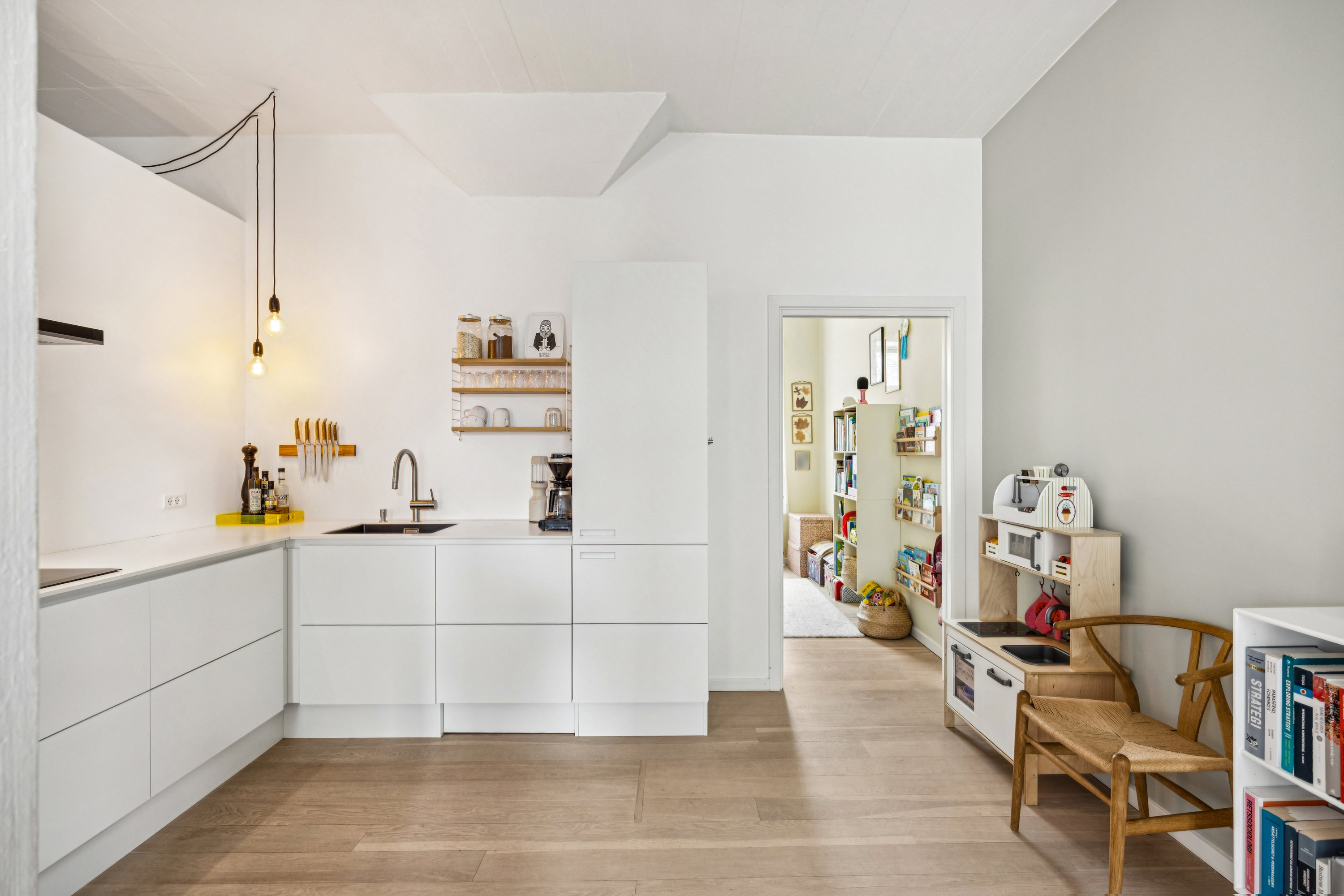 Fremhævet værelse billede i fuldskærmstilstand. Billede af Porcelænshaven 2B, 1. 1., 2000 Frederiksberg