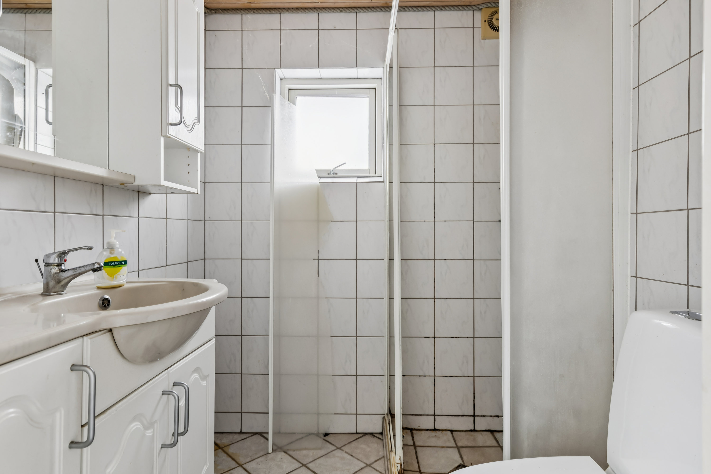 Fremhævet badeværelse billede i fuldskærmstilstand. Billede af Solholm 6B, 4520 Svinninge