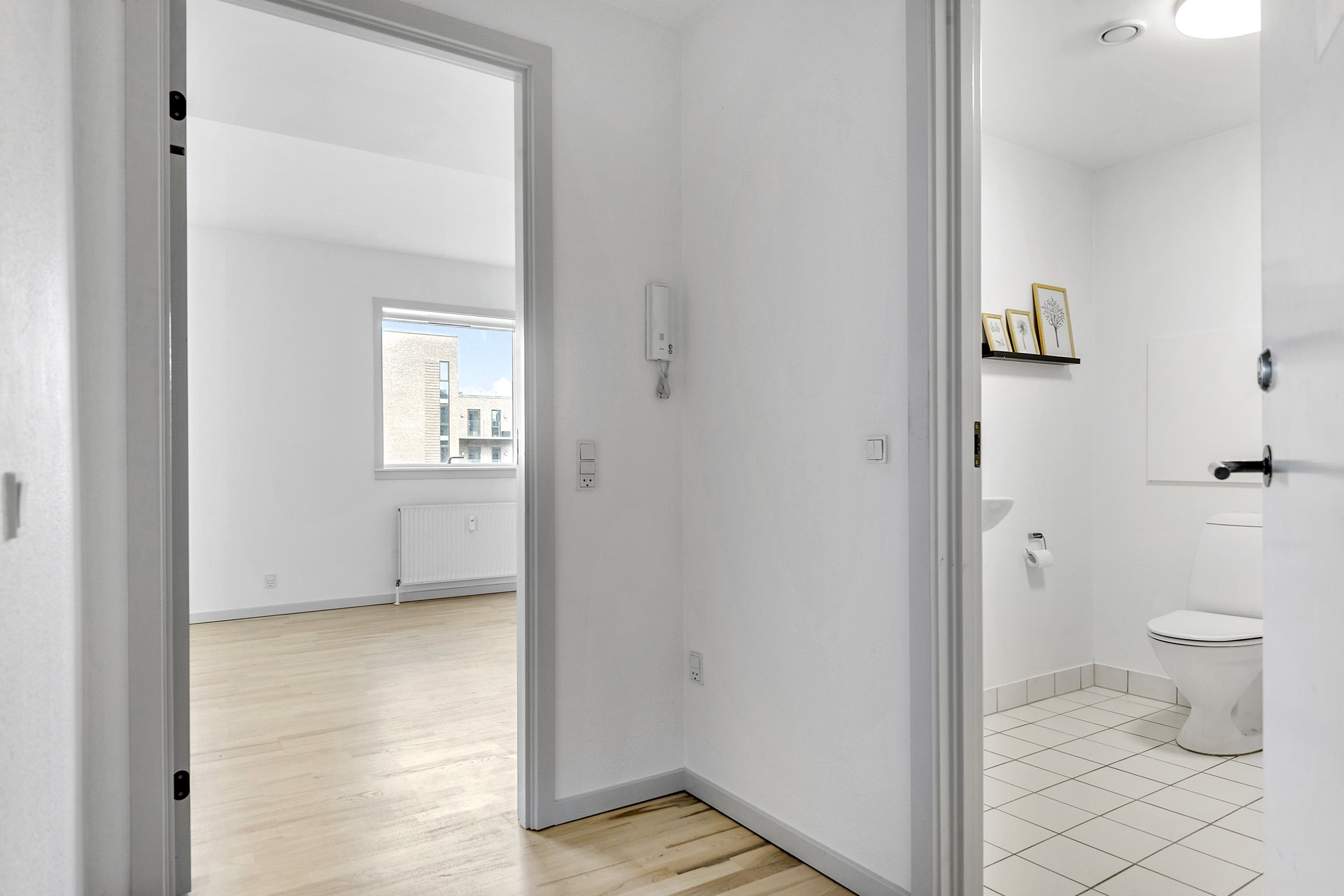 Fremhævet entré billede i fuldskærmstilstand. Billede af Frederiks Allé 28, 3. l., Aarhus C, 8000 Aarhus C