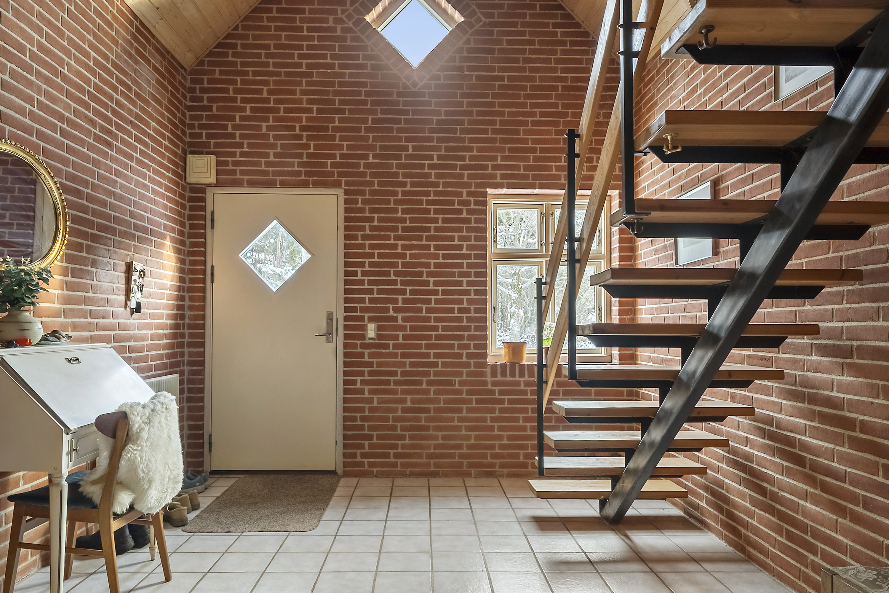 Fremhævet entré billede i fuldskærmstilstand. Billede af Rødevej 4, Humlum, 7600 Struer