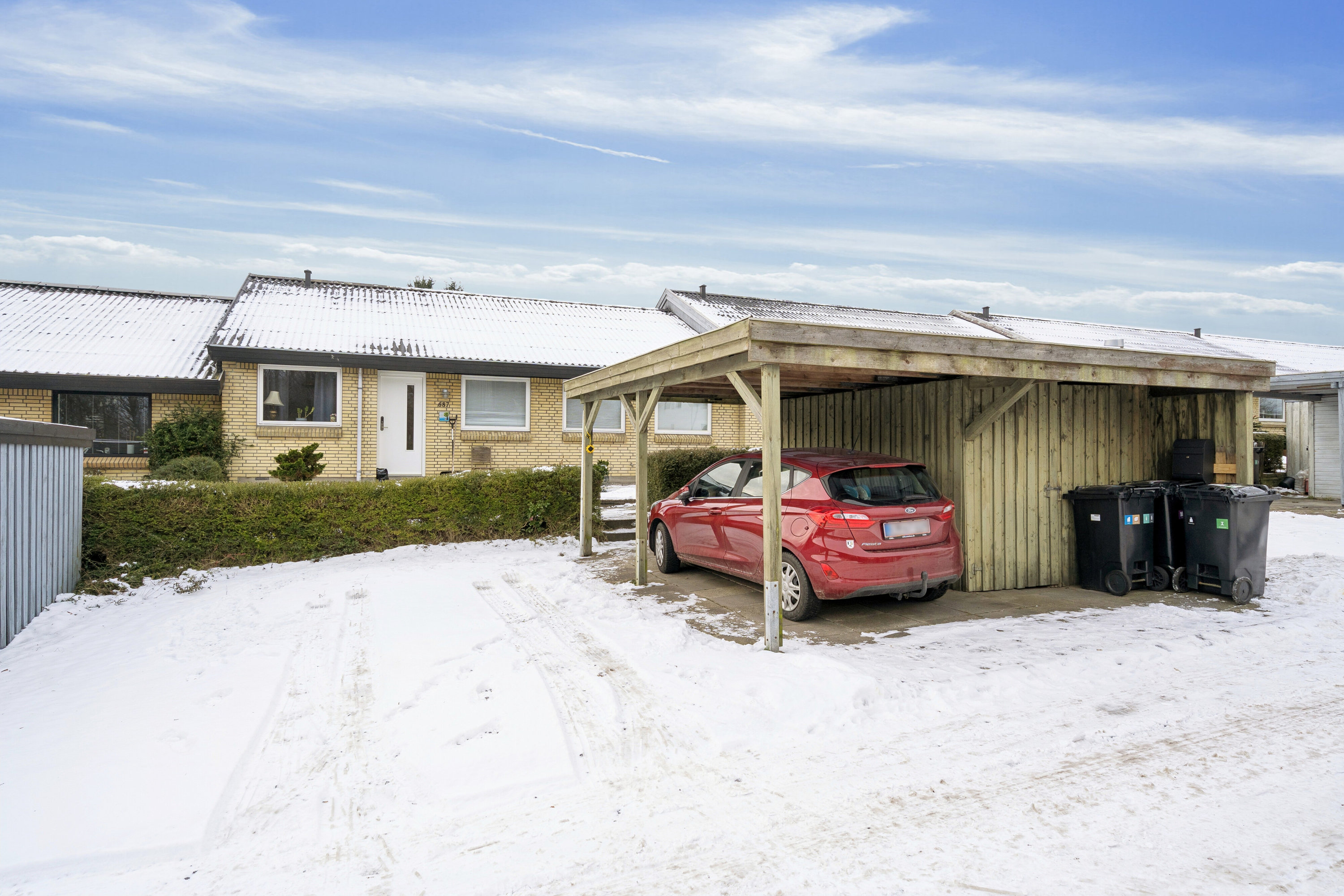 Fremhævet set fra haven billede i fuldskærmstilstand. Billede af Åsumvej 687, 5240 Odense NØ