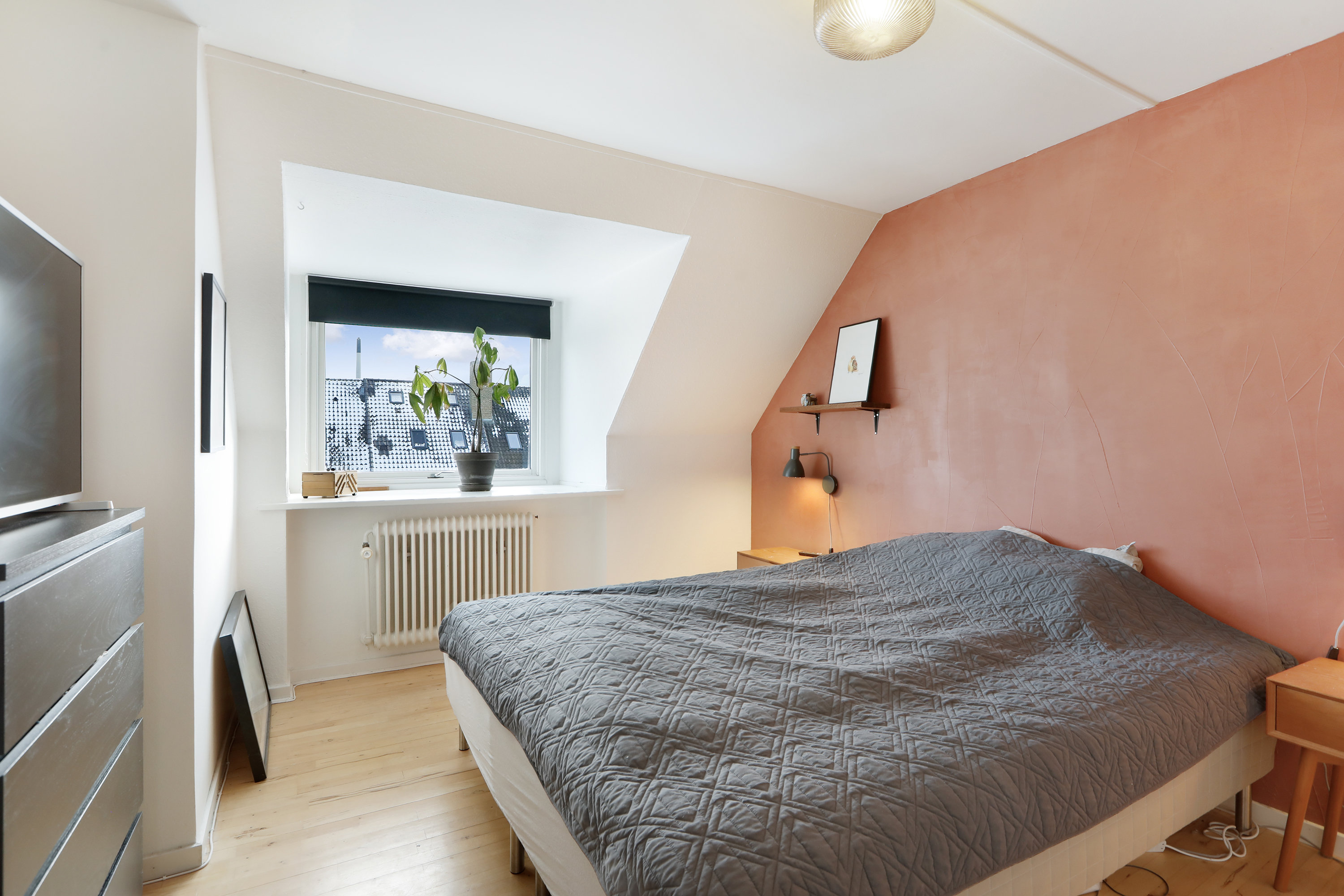 Fremhævet værelse billede i fuldskærmstilstand. Billede af Bøgesvinget 42, 2740 Skovlunde