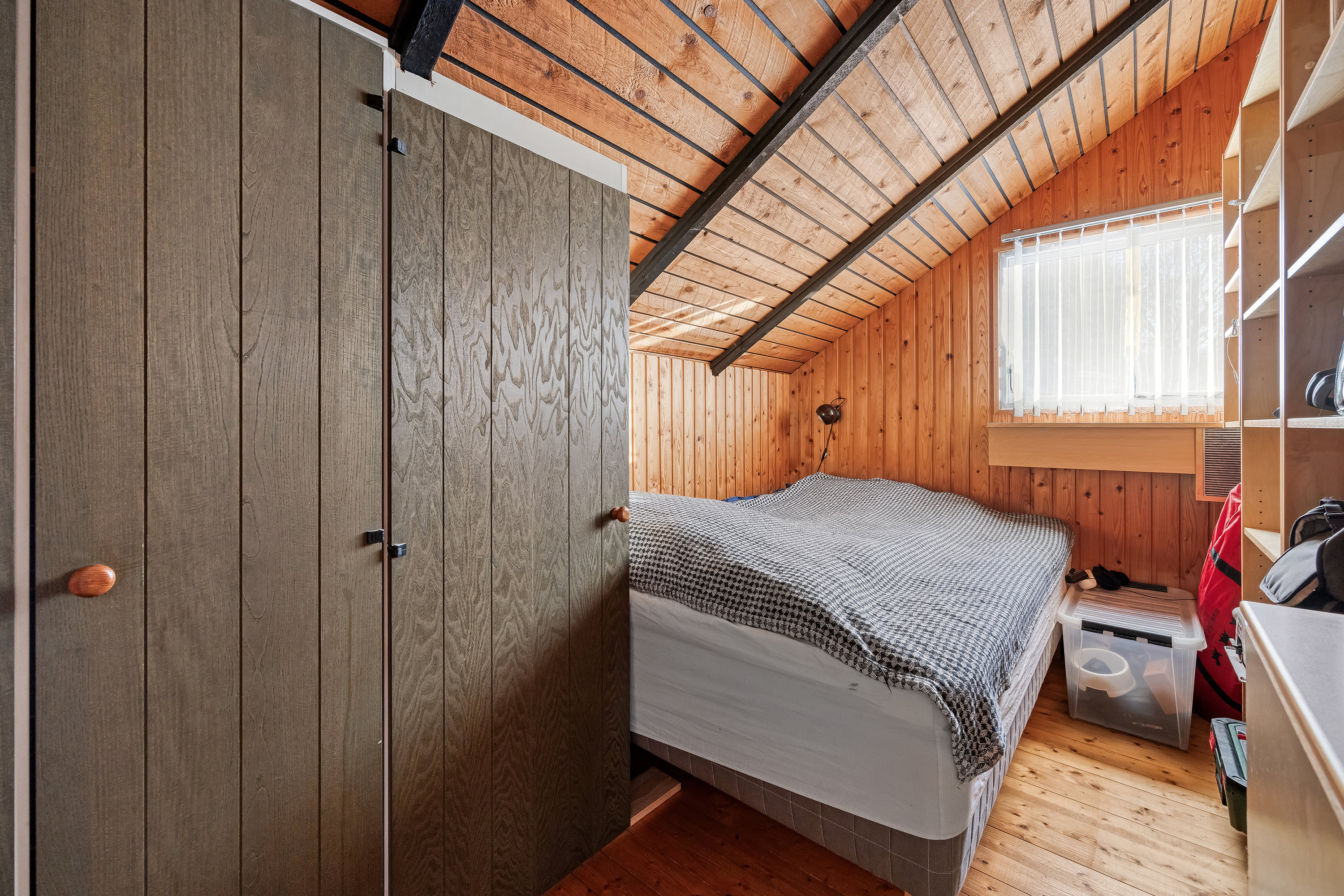 Fremhævet soveværelse billede i fuldskærmstilstand. Billede af Bakkedraget 5, Buresø, 3550 Slangerup