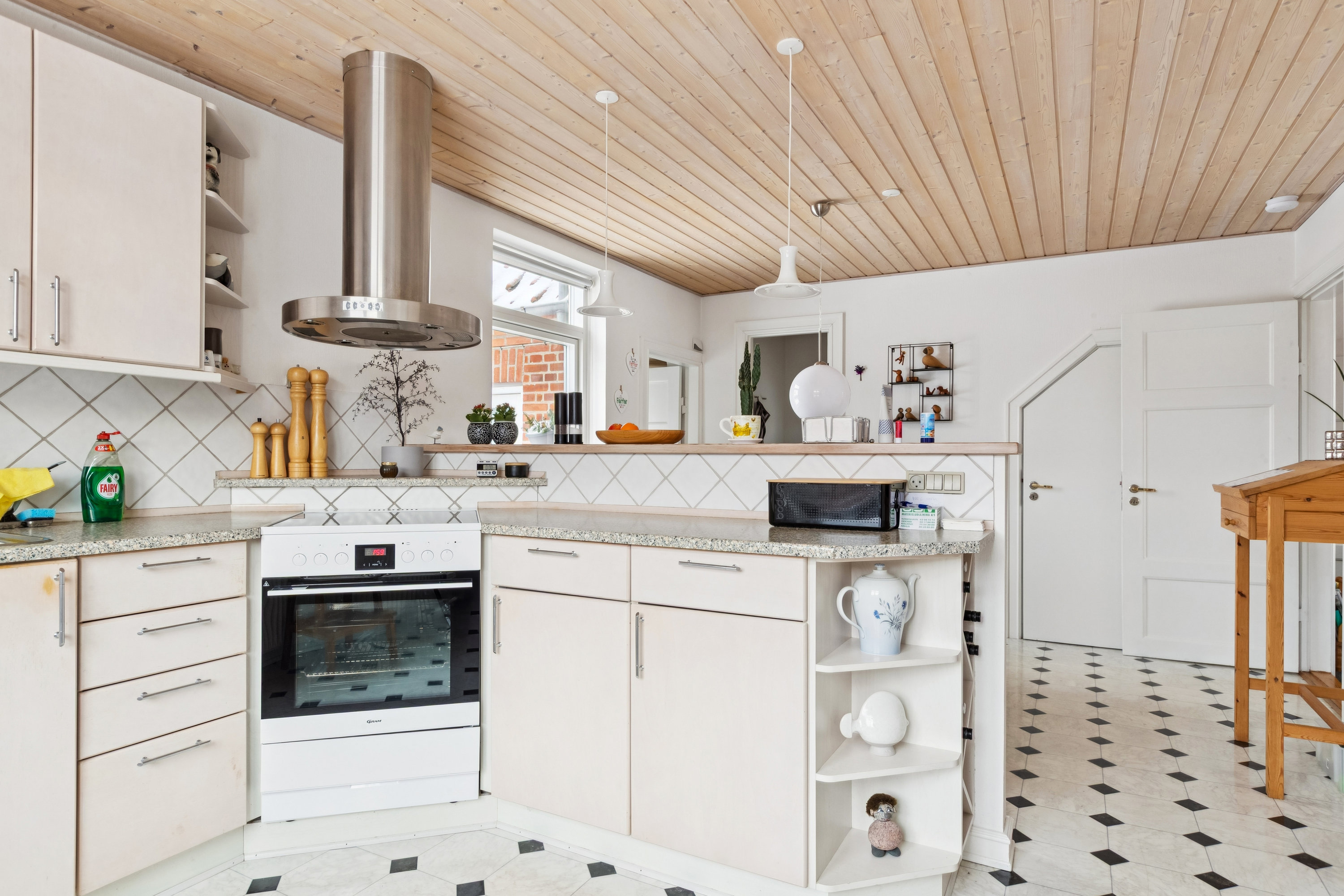 Miniaturebillede 2: køkken. Billede af Skolevej 4, 4470 Svebølle