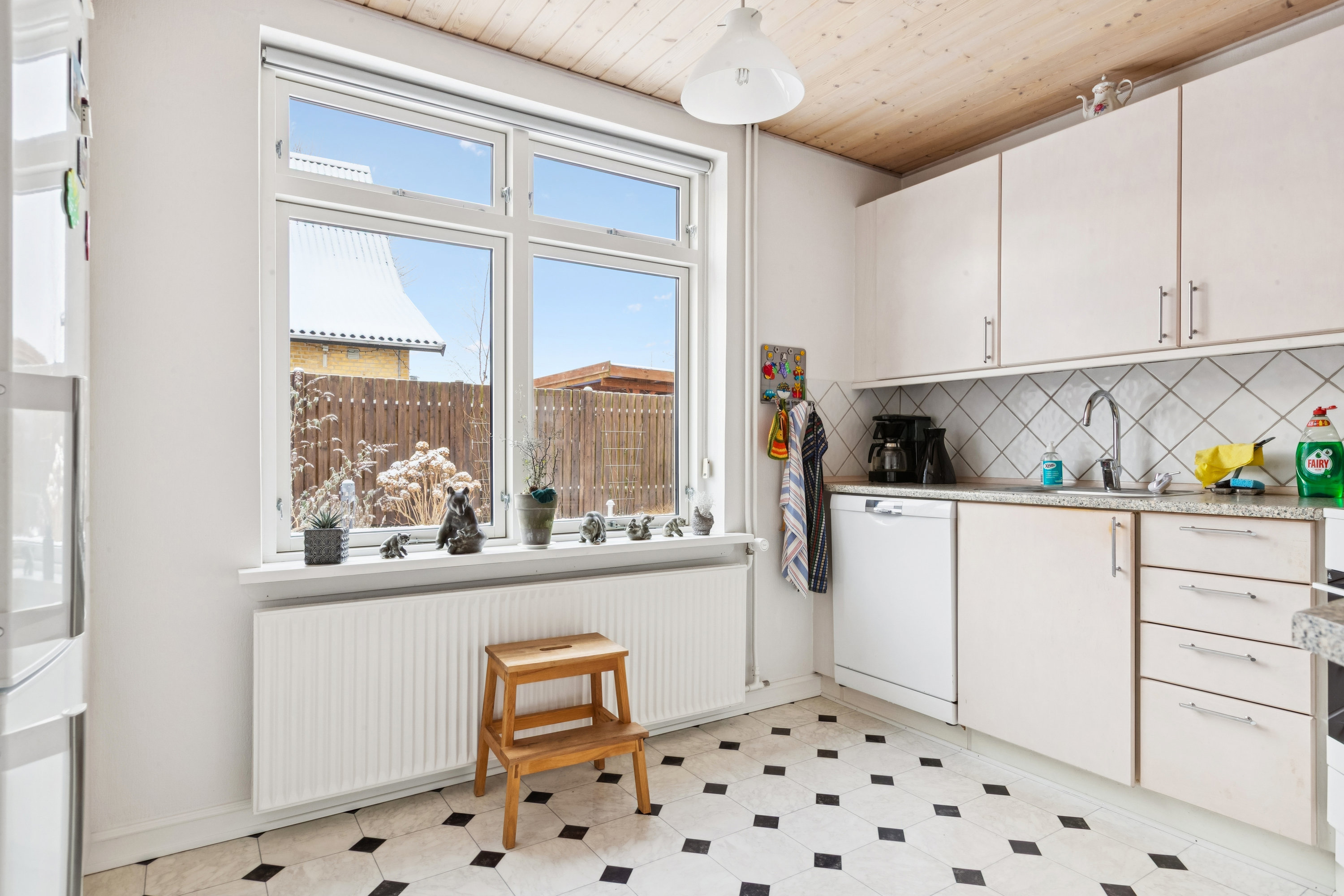 Fremhævet køkken billede i fuldskærmstilstand. Billede af Skolevej 4, 4470 Svebølle