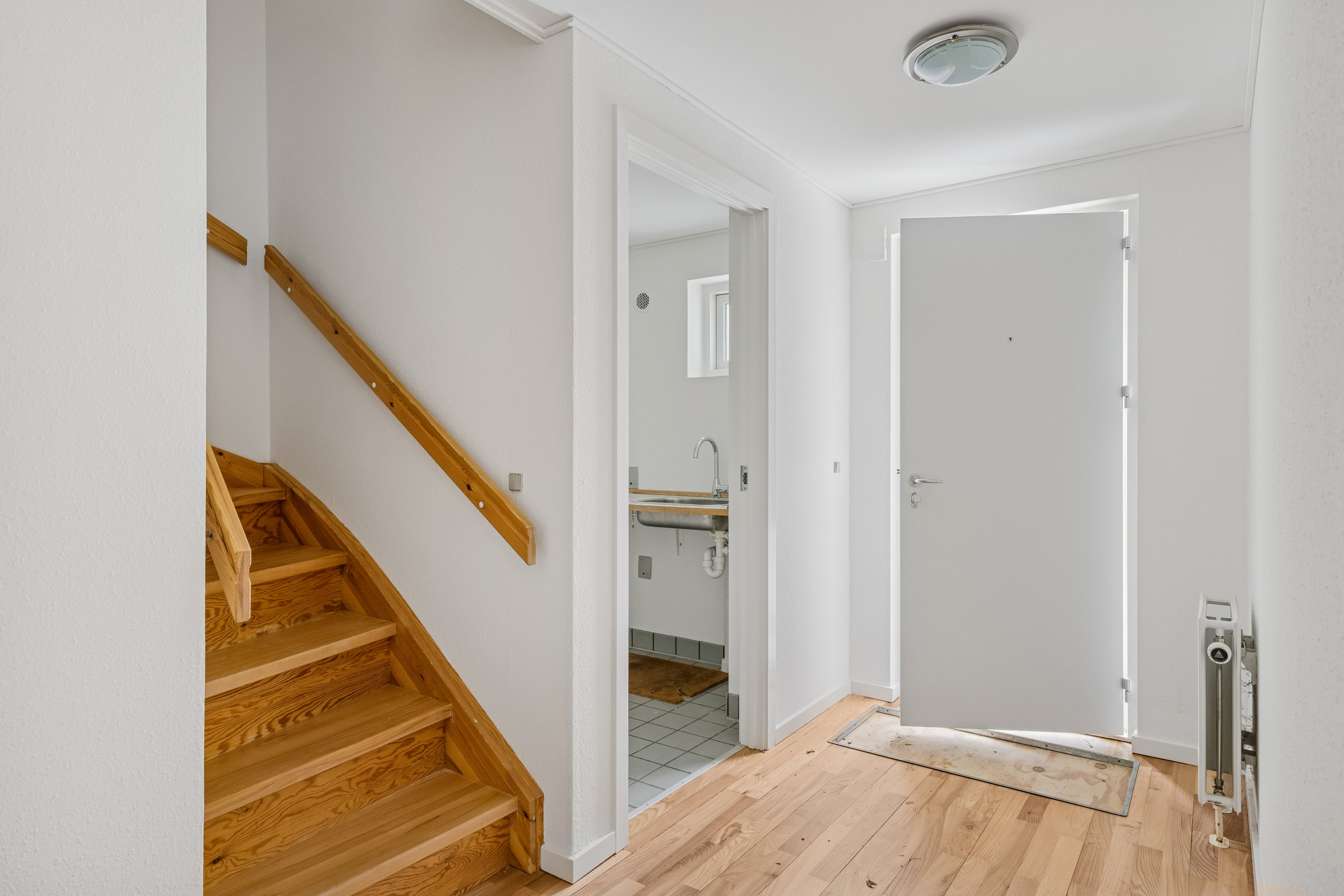 Fremhævet trappe billede i fuldskærmstilstand. Billede af Skansen 22, 8400 Ebeltoft