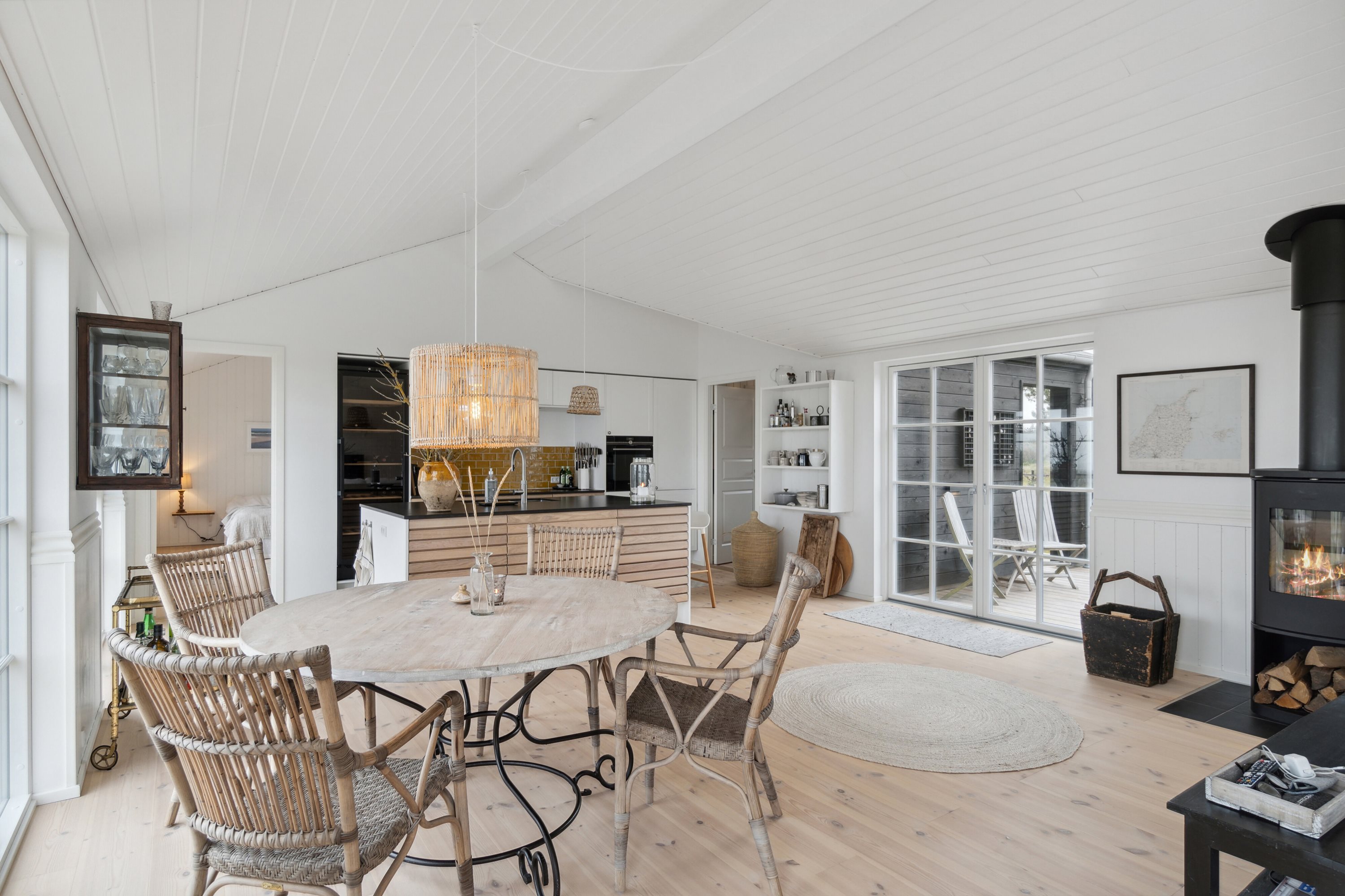 Fremhævet spisestue billede i fuldskærmstilstand. Billede af Abelvej 7, Tversted, 9881 Bindslev