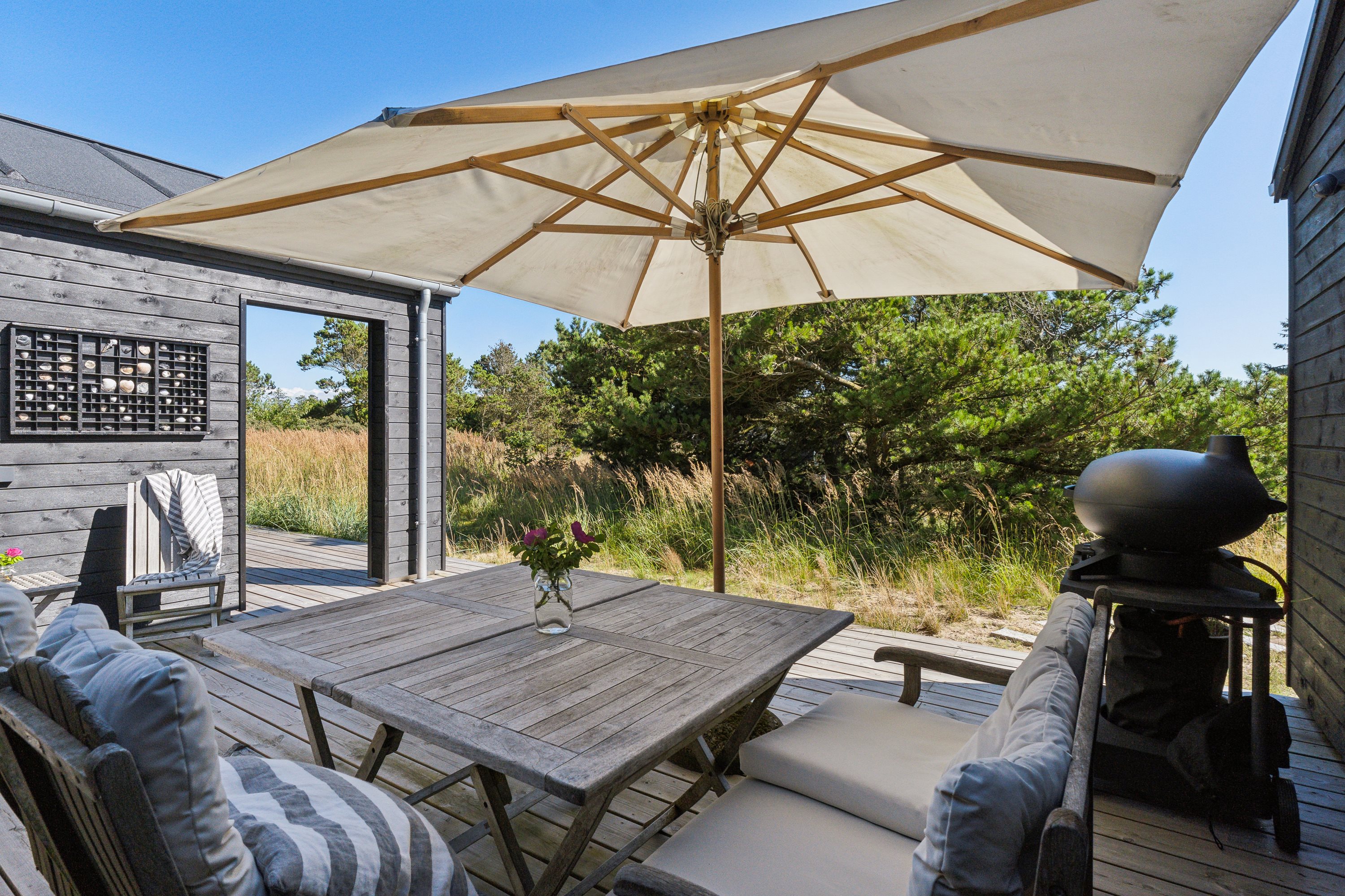 Fremhævet terrasse billede i fuldskærmstilstand. Billede af Abelvej 7, Tversted, 9881 Bindslev