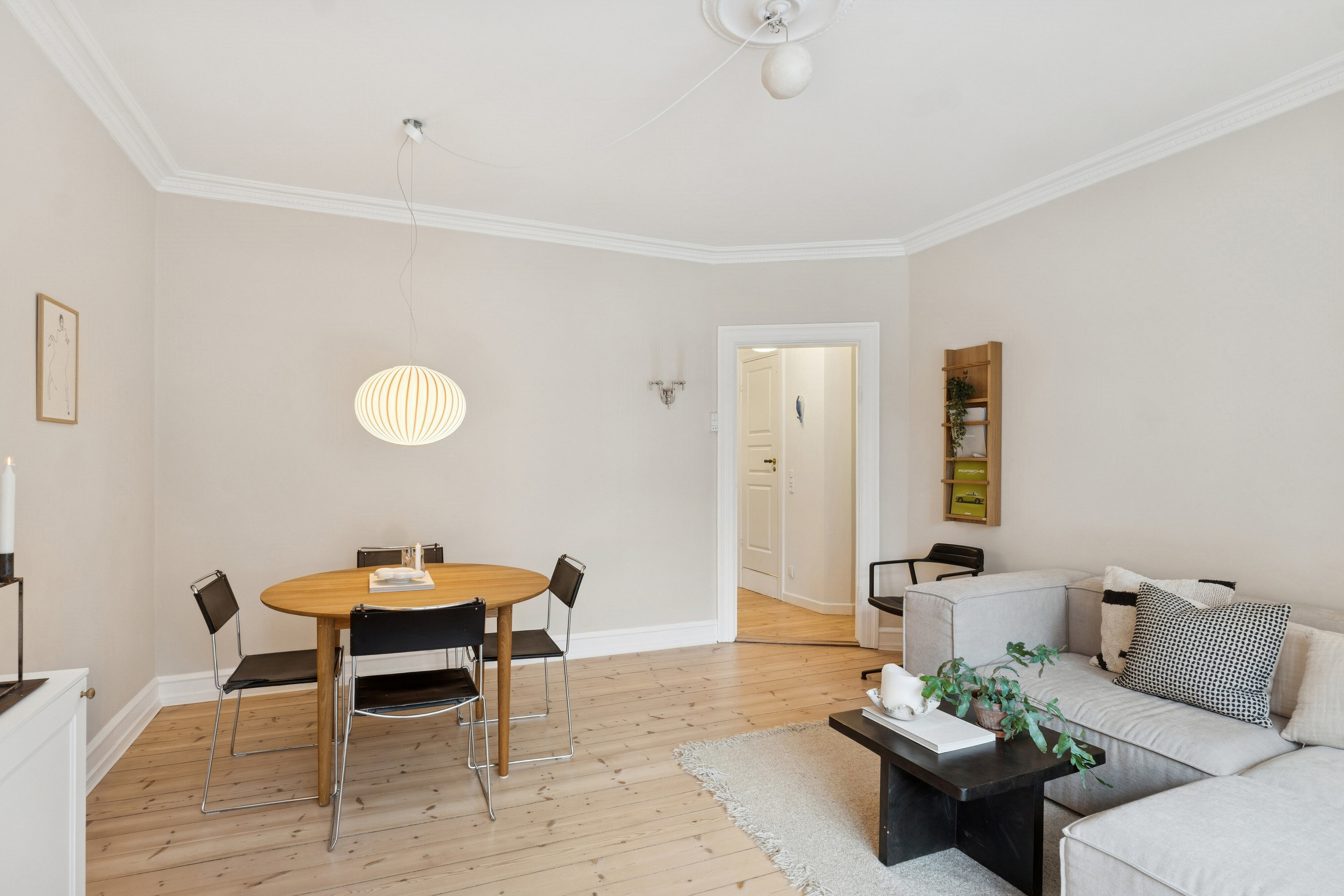 Fremhævet spisestue billede i fuldskærmstilstand. Billede af Snorresgade 6, 1. tv., 2300 København S