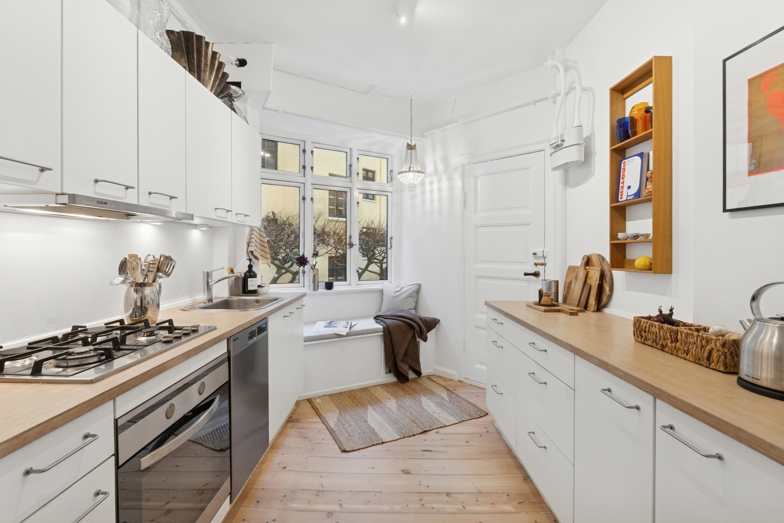 Fremhævet køkken billede i fuldskærmstilstand. Billede af Snorresgade 6, 1. tv., 2300 København S