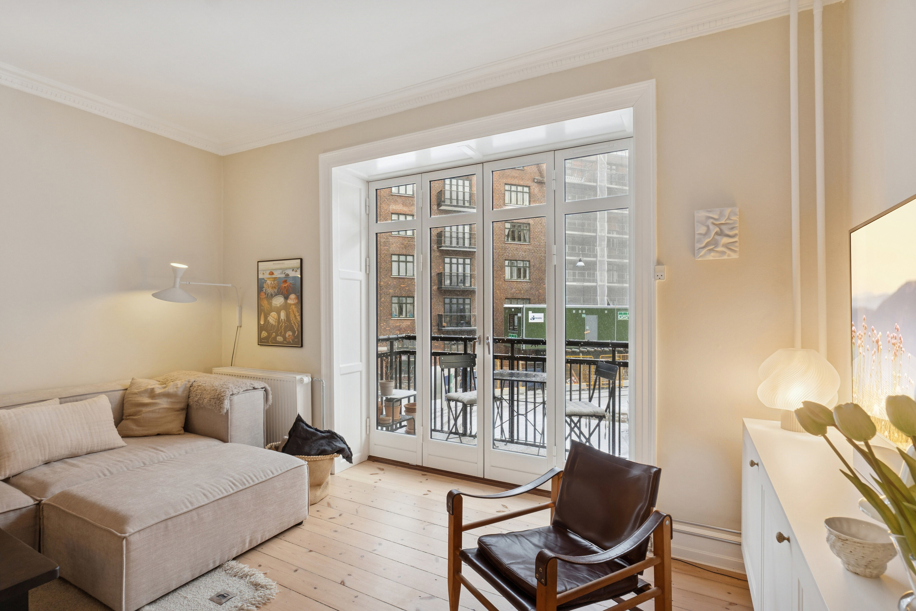 Fremhævet stue billede i fuldskærmstilstand. Billede af Snorresgade 6, 1. tv., 2300 København S