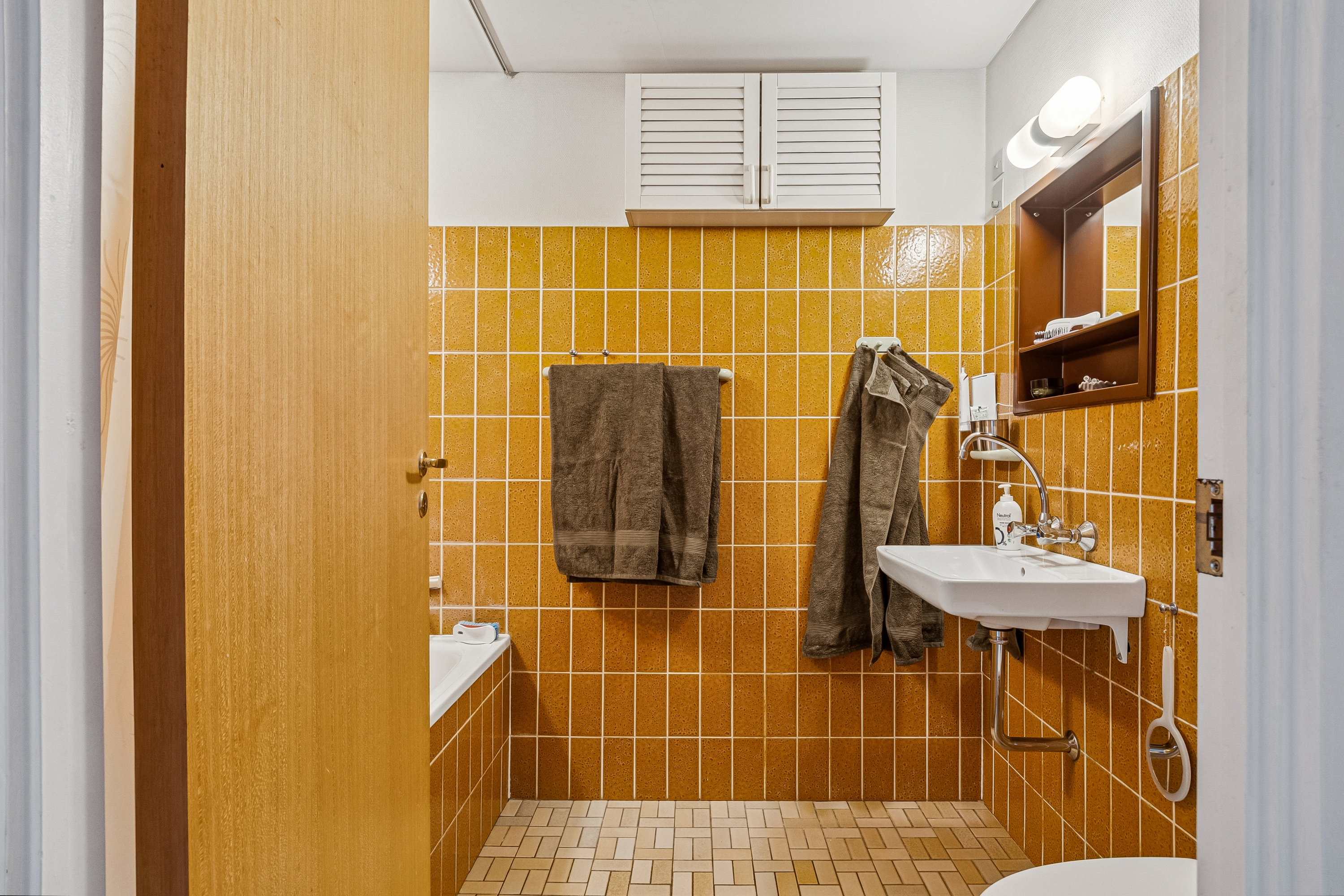 Fremhævet badeværelse billede i fuldskærmstilstand. Billede af Fælleddiget 25, 2300 København S