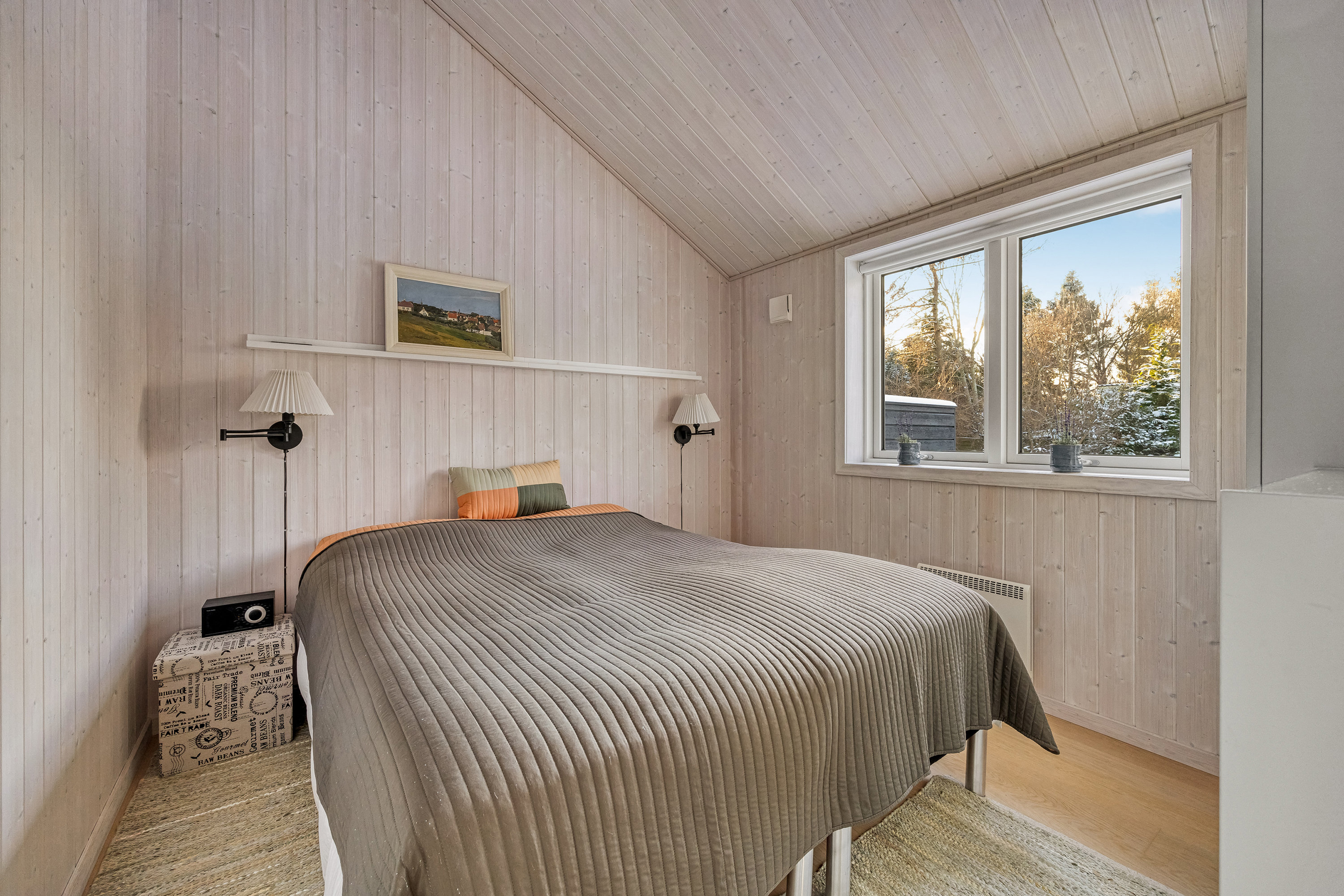 Fremhævet soveværelse billede i fuldskærmstilstand. Billede af Hyrdevænget 36, Bonderup, 3250 Gilleleje