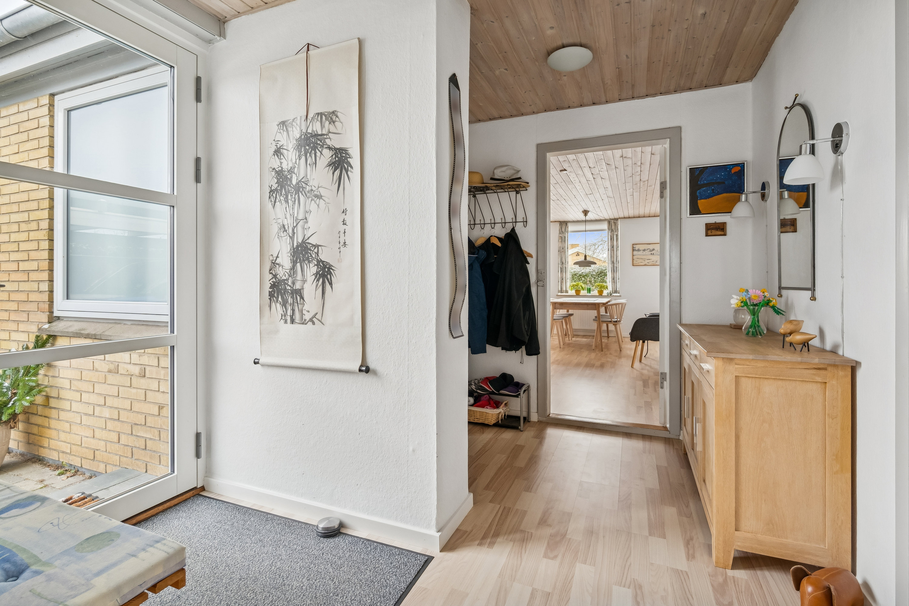 Fremhævet gang billede i fuldskærmstilstand. Billede af Hanstholmvej 18, 8250 Egå