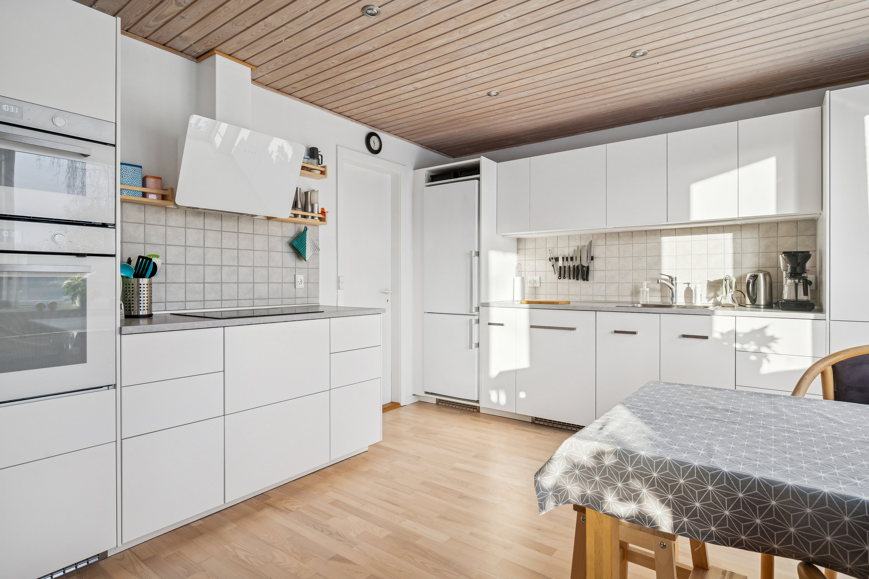 Miniaturebillede 2: køkken. Billede af Hanstholmvej 18, 8250 Egå