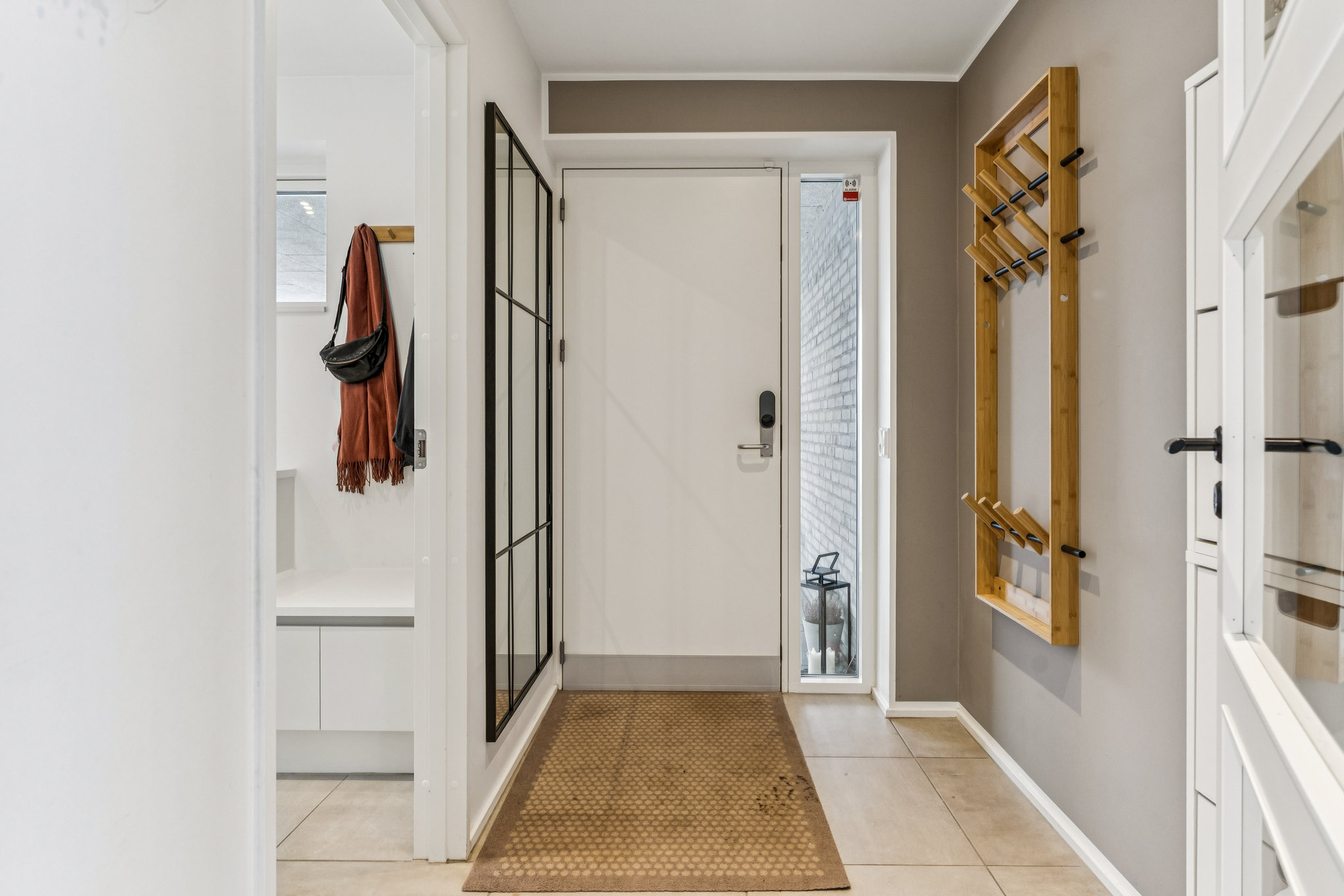 Fremhævet gang billede i fuldskærmstilstand. Billede af Guldvej 15, 8920 Randers NV