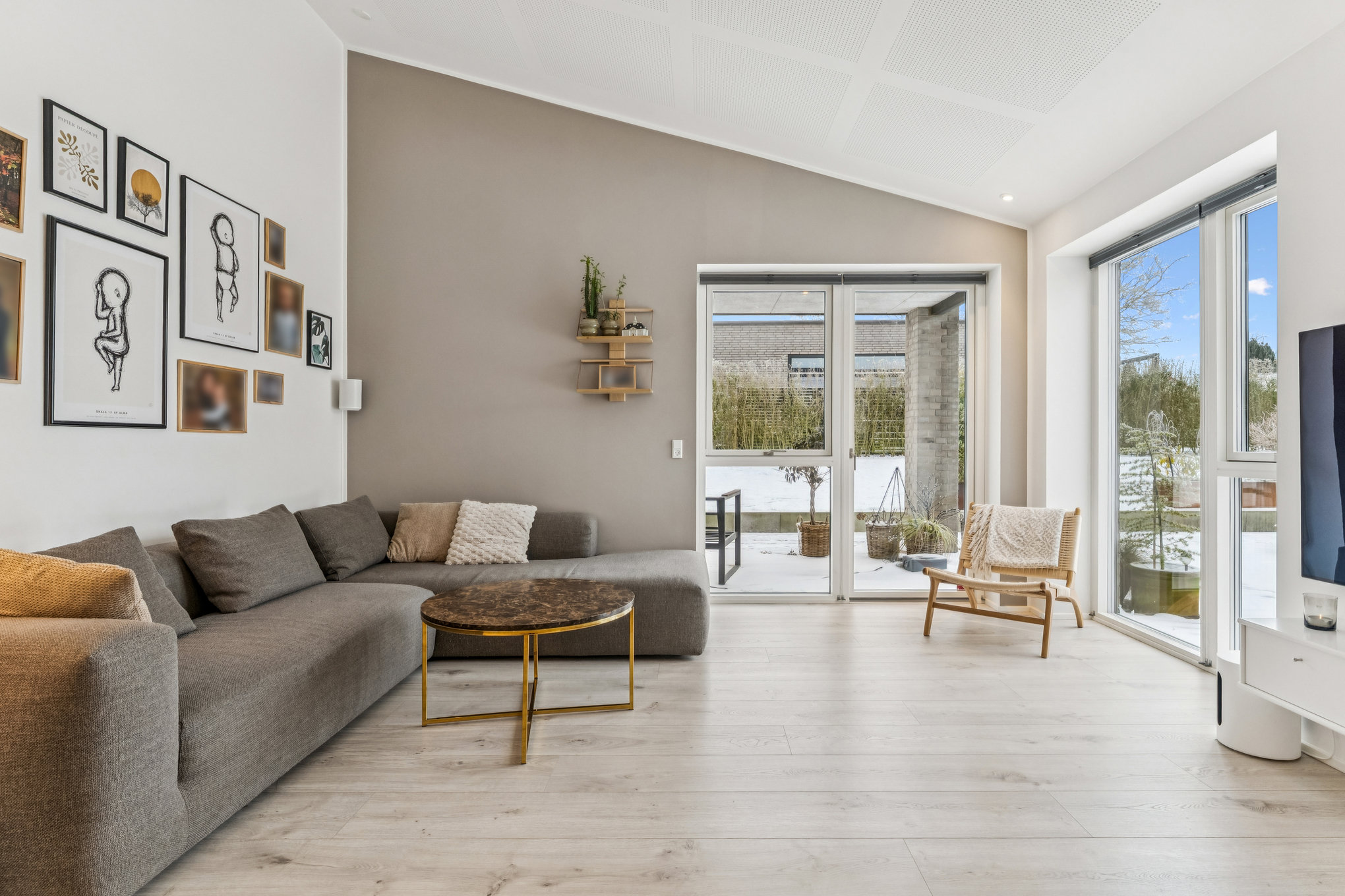 Fremhævet stue billede i fuldskærmstilstand. Billede af Guldvej 15, 8920 Randers NV