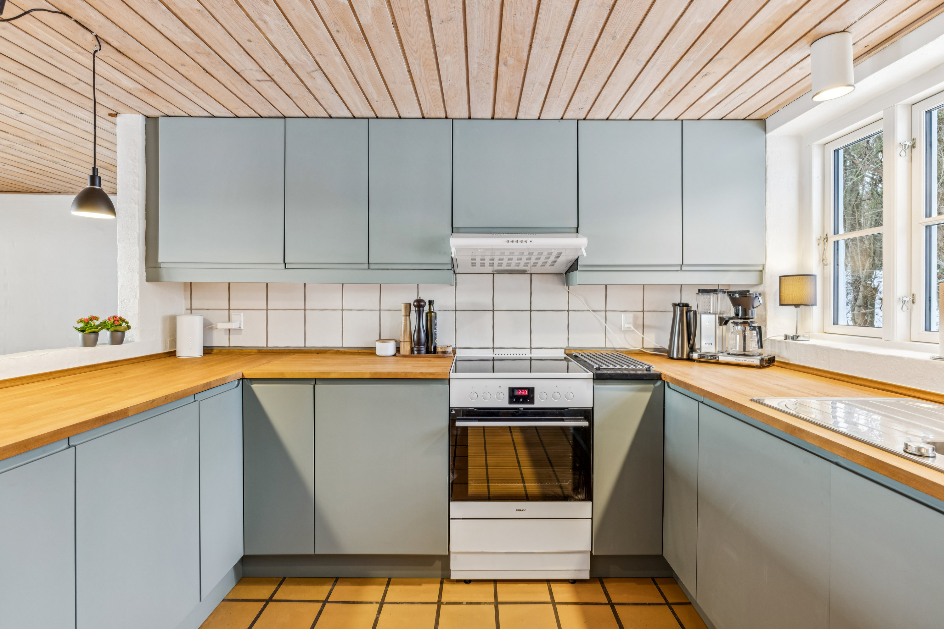 Fremhævet køkken billede i fuldskærmstilstand. Billede af Skovlundvej 10, 8541 Skødstrup