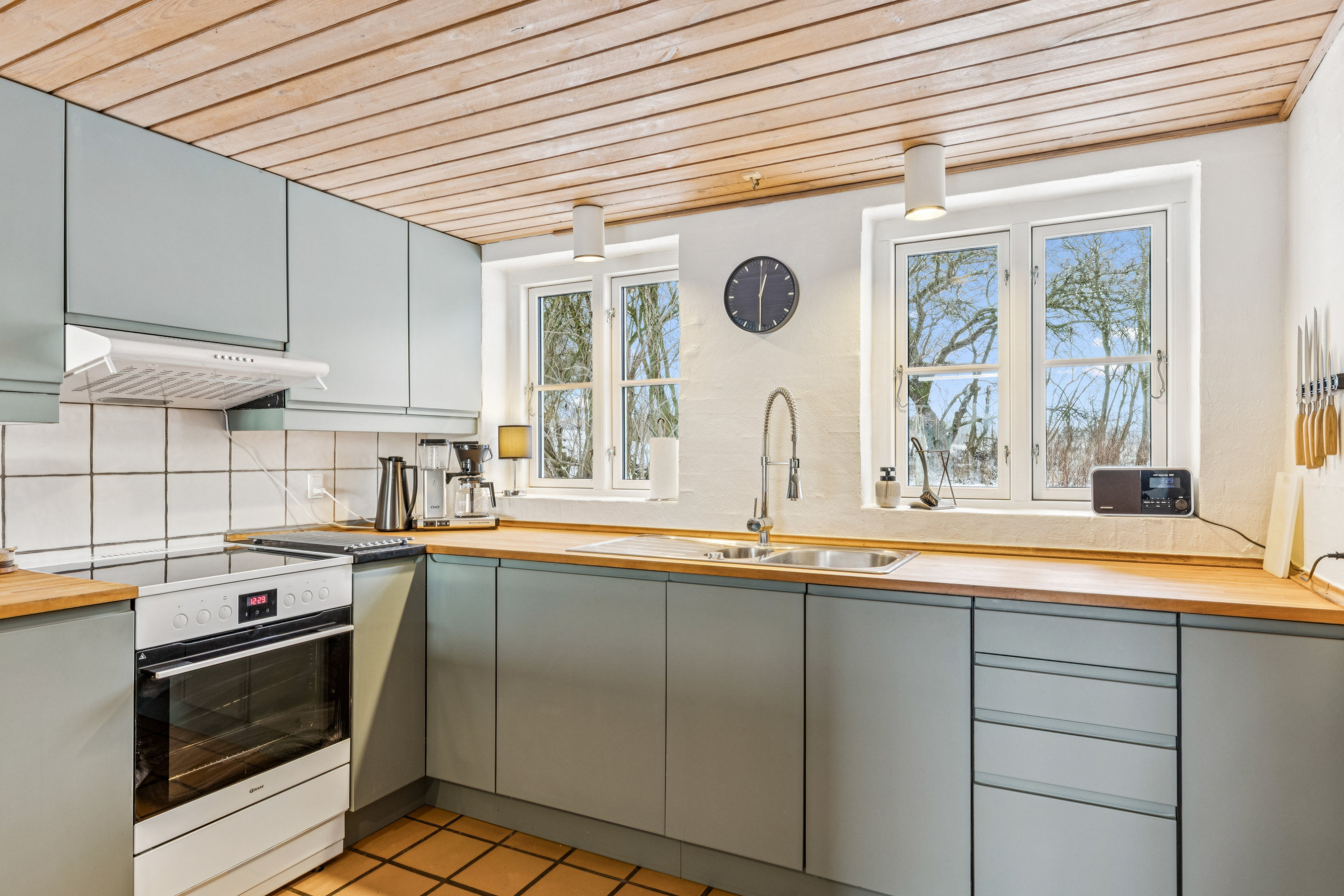 Fremhævet køkken billede i fuldskærmstilstand. Billede af Skovlundvej 10, 8541 Skødstrup