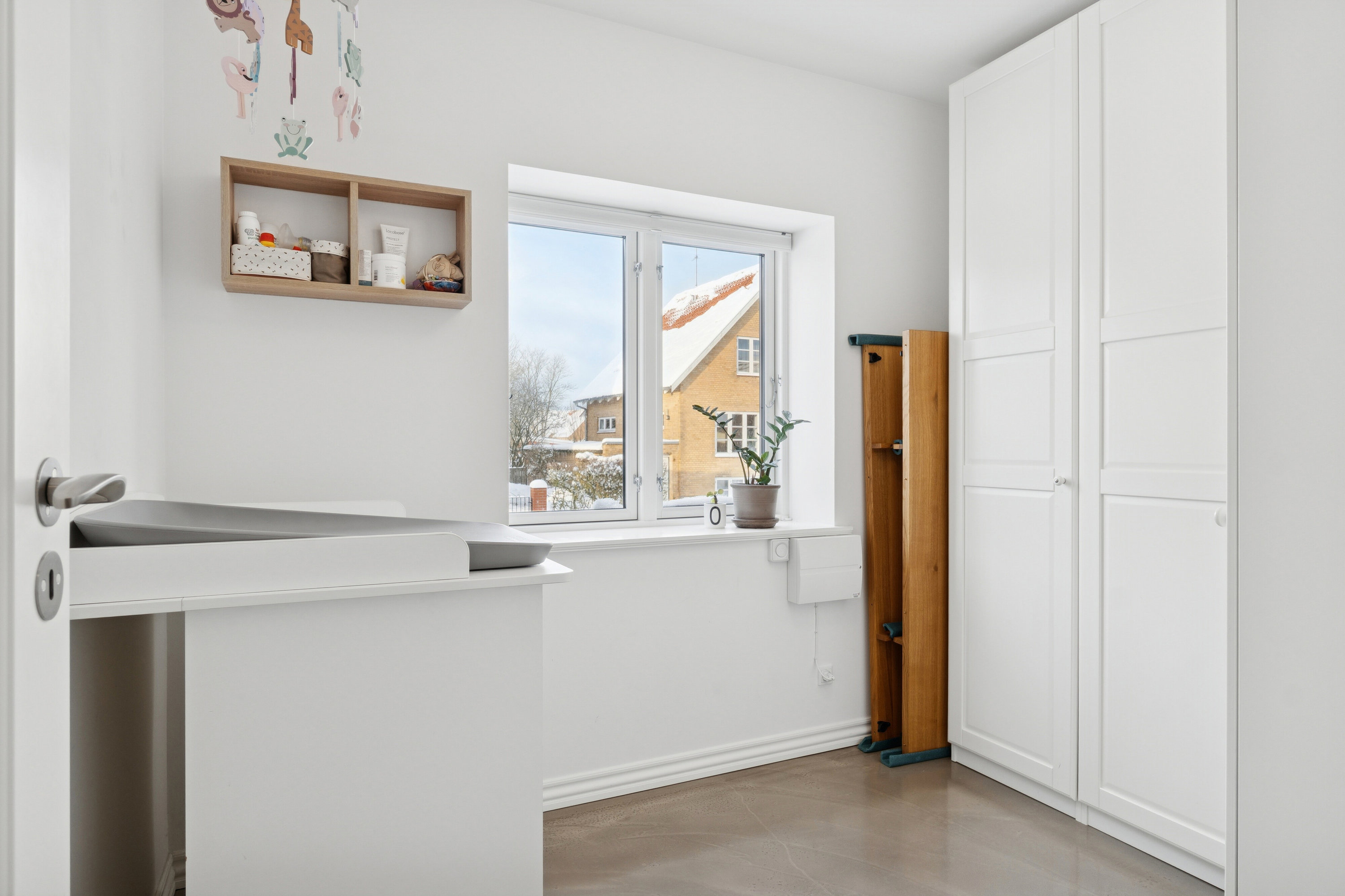 Fremhævet køkken billede i fuldskærmstilstand. Billede af Lars Dyrskjøts Vej 25, 9800 Hjørring