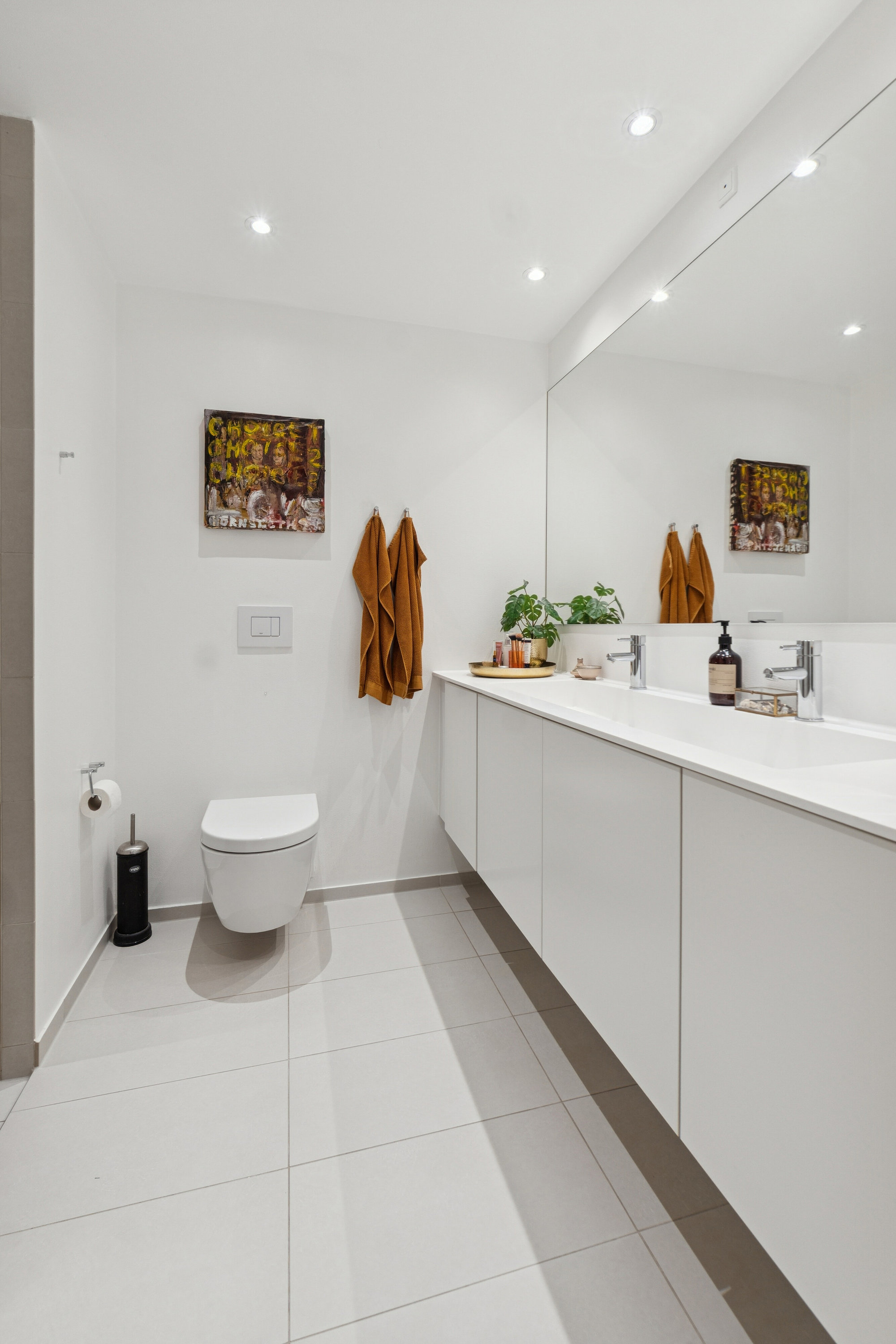 Fremhævet badeværelse billede i fuldskærmstilstand. Billede af Islands Brygge 40, 1. tv., 2300 København S