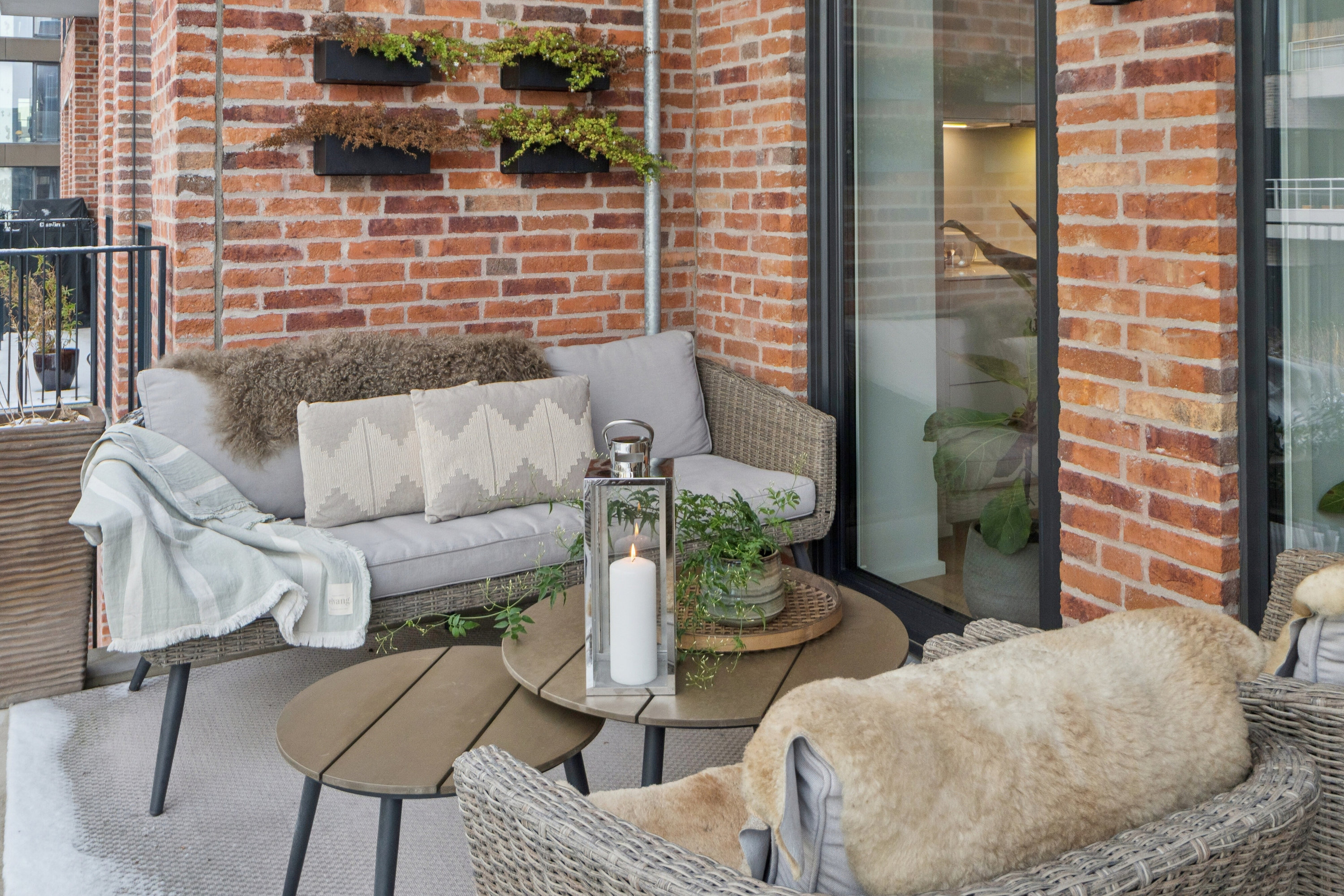 Fremhævet altan billede i fuldskærmstilstand. Billede af Islands Brygge 40, 1. tv., 2300 København S