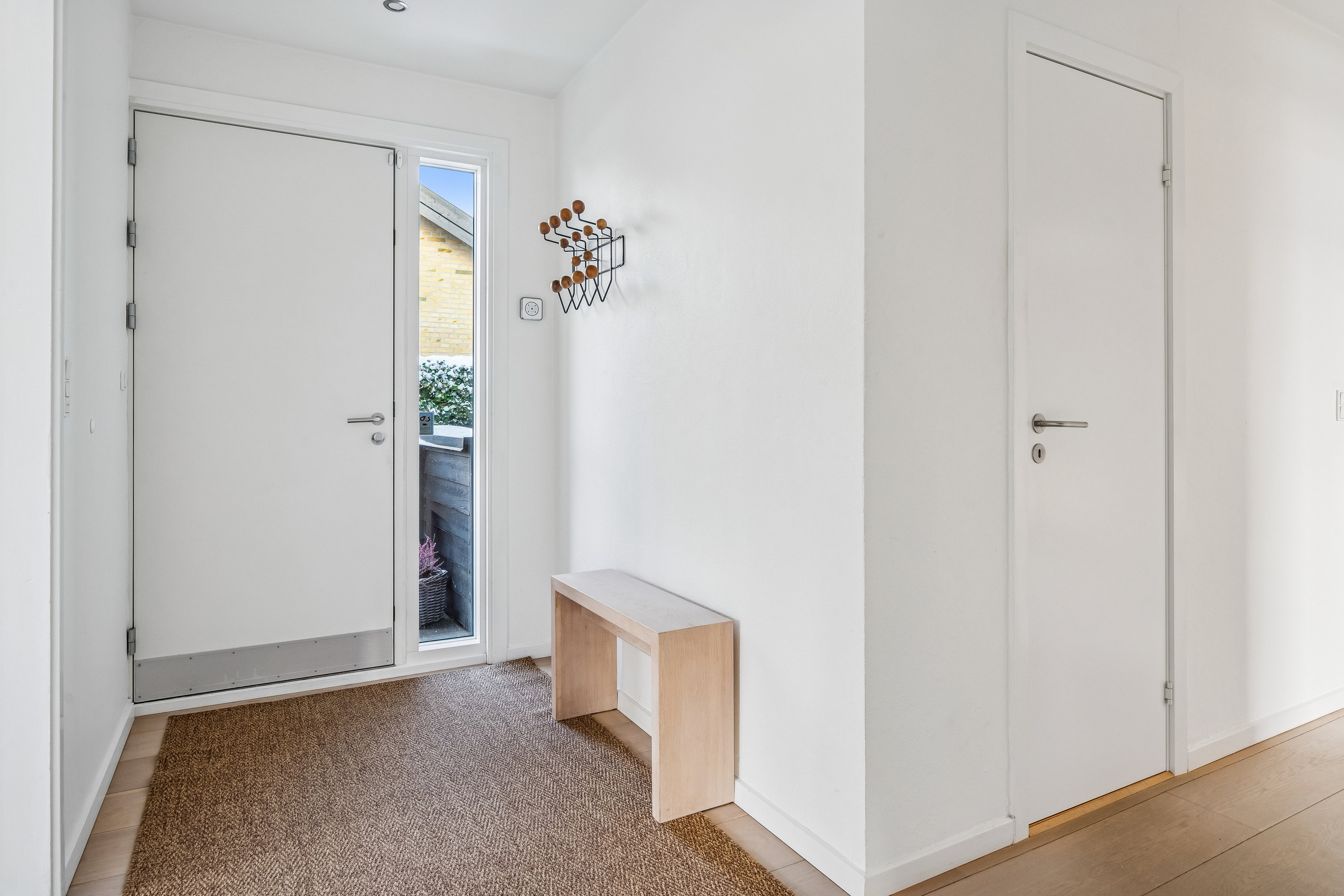 Fremhævet gang billede i fuldskærmstilstand. Billede af Rolsøvej 18, 8240 Risskov