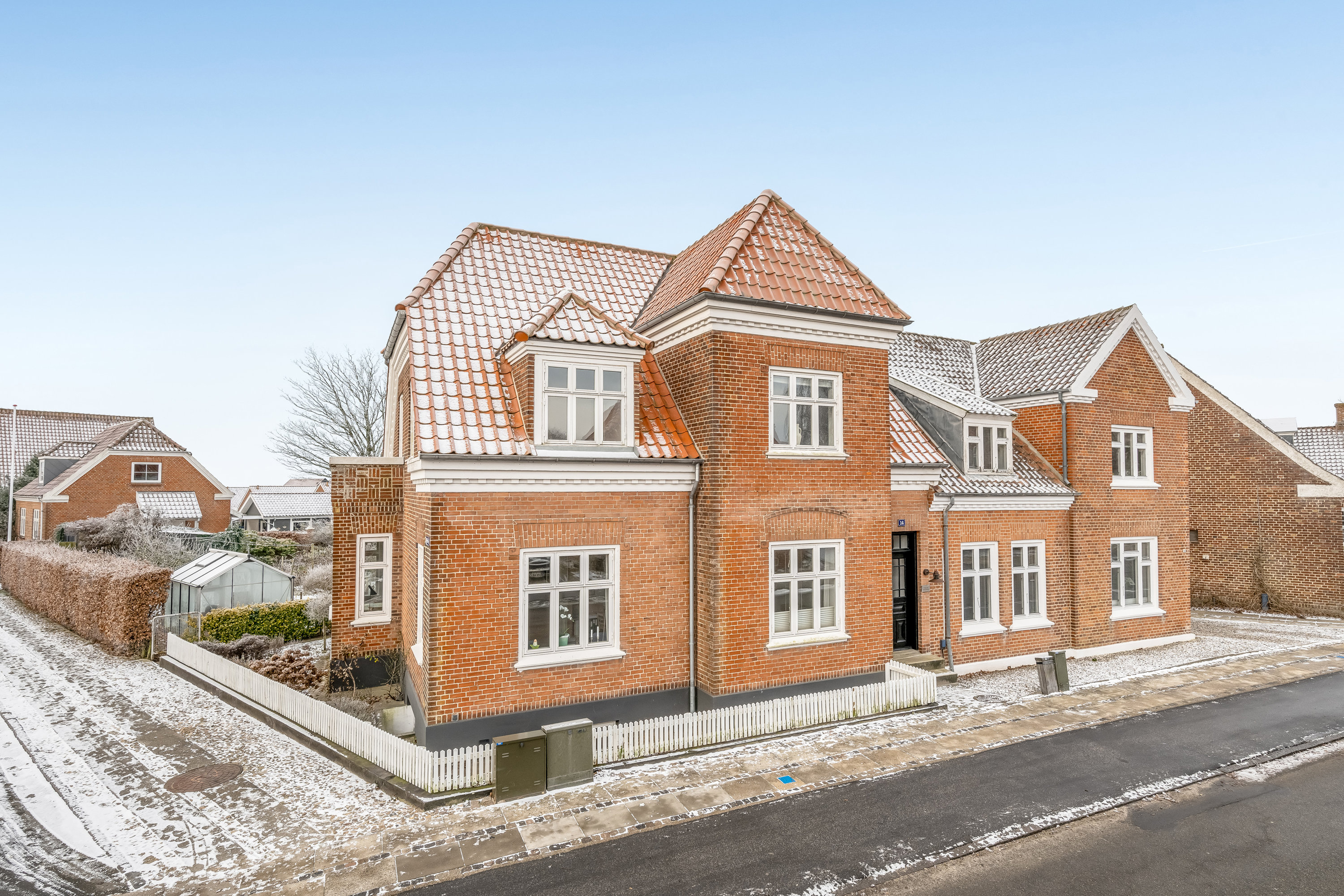 Villa: Facade på Kongevejen 14, 6950 Ringkøbing