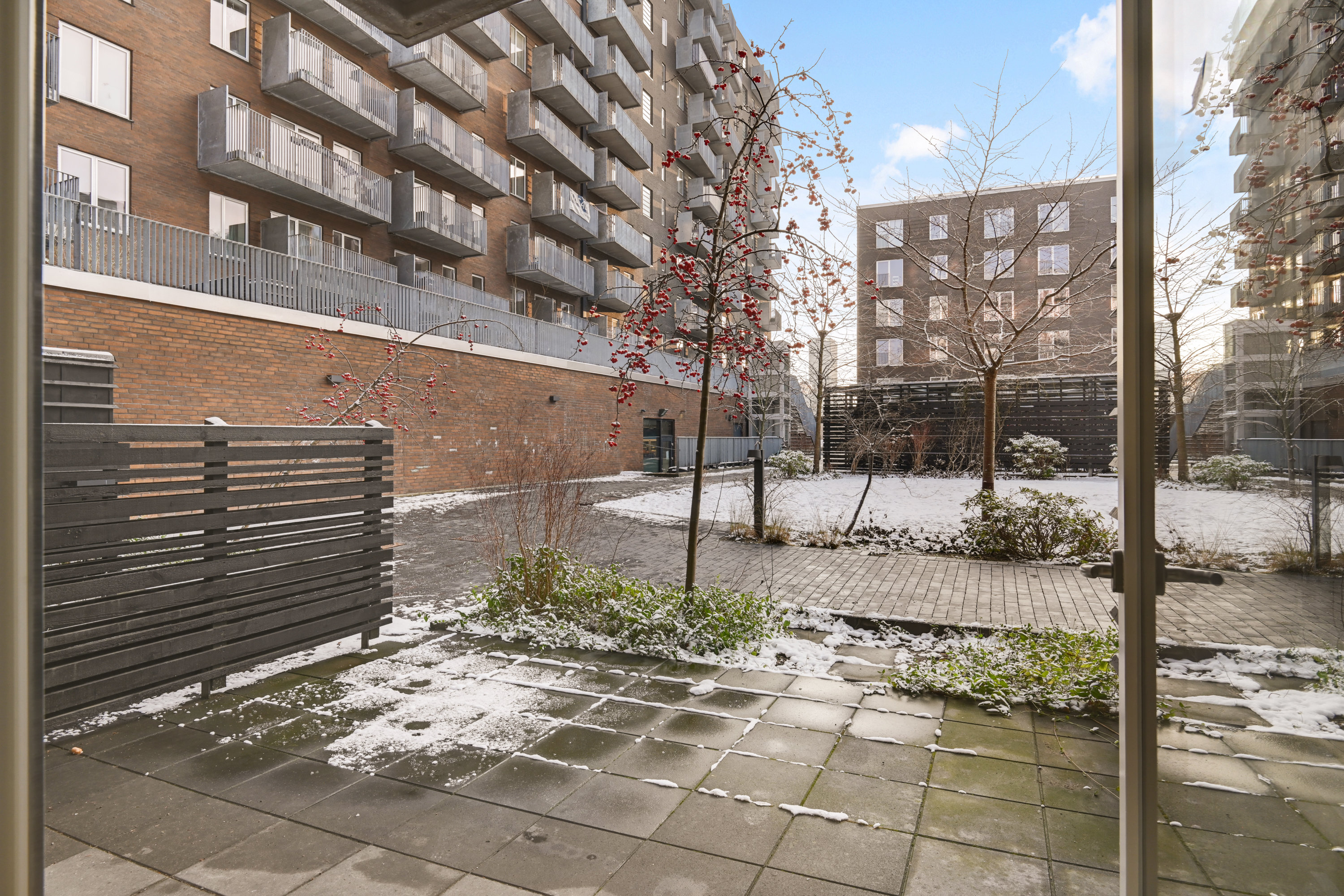 Fremhævet andet billede i fuldskærmstilstand. Billede af C.F. Møllers Allé 98, st.. th., 2300 København S