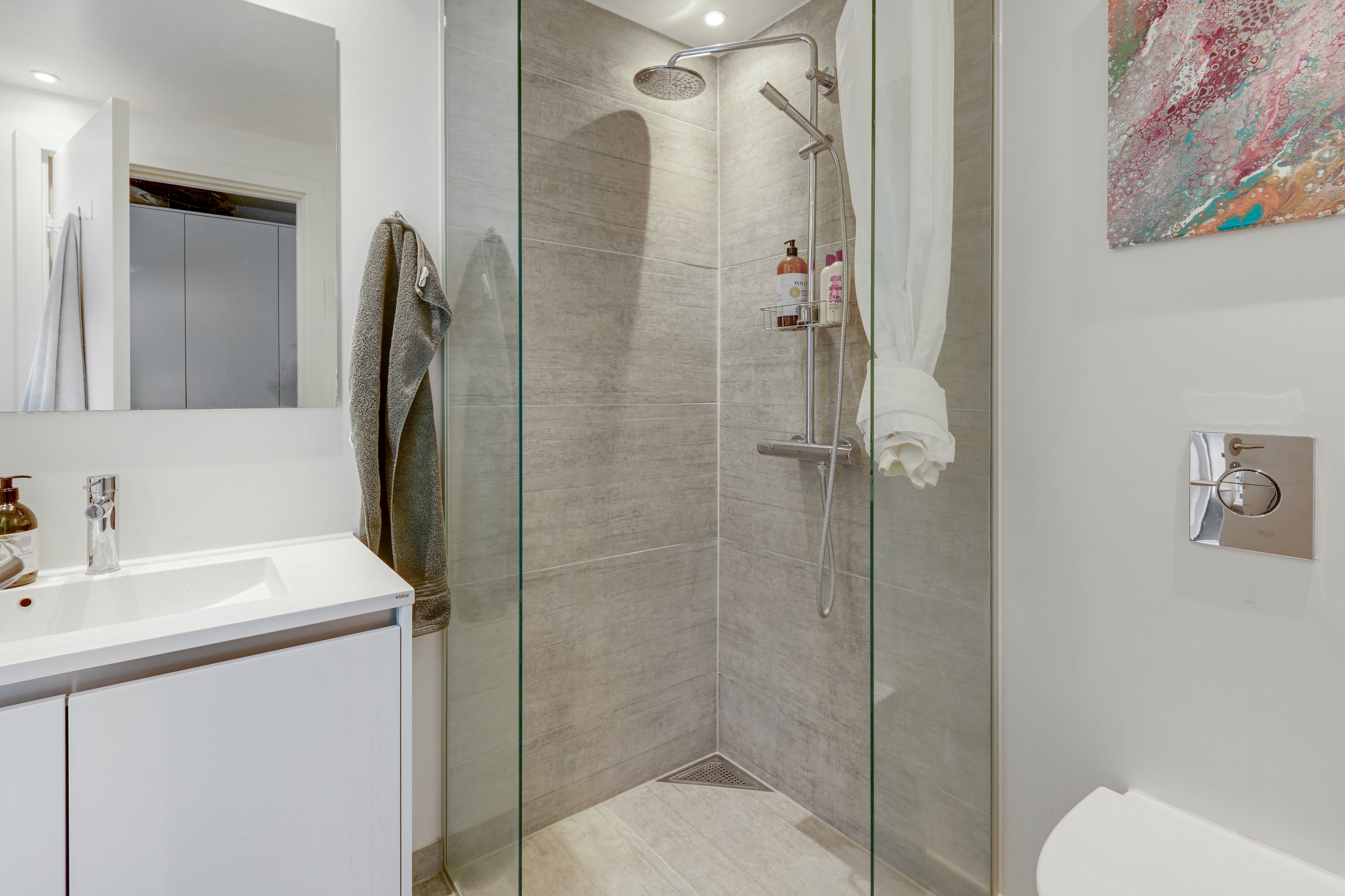 Fremhævet andet billede i fuldskærmstilstand. Billede af Robert Jacobsens Vej 14K, 2300 København S