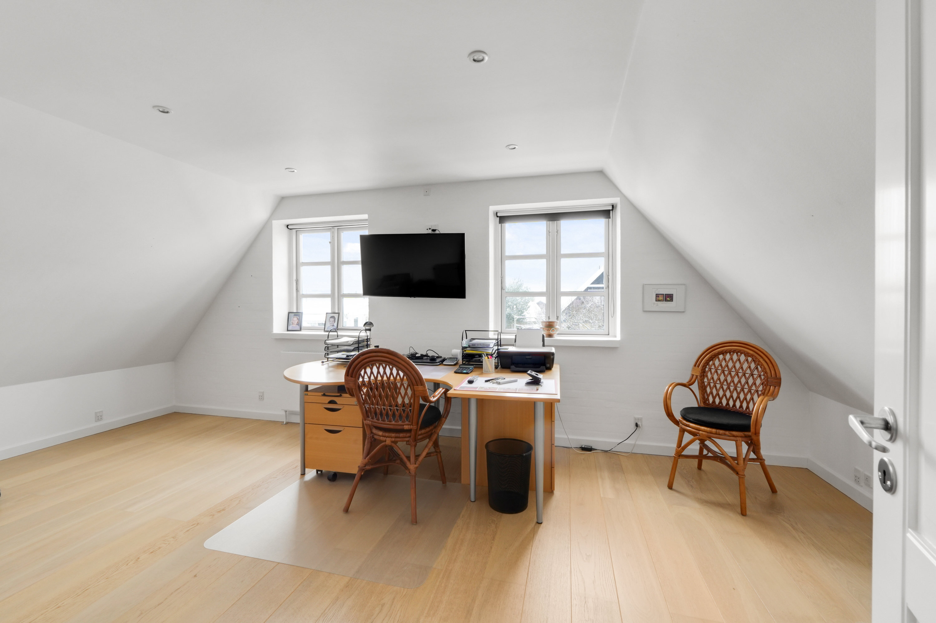 Fremhævet andet billede i fuldskærmstilstand. Billede af Borgervænget 14A, 2791 Dragør