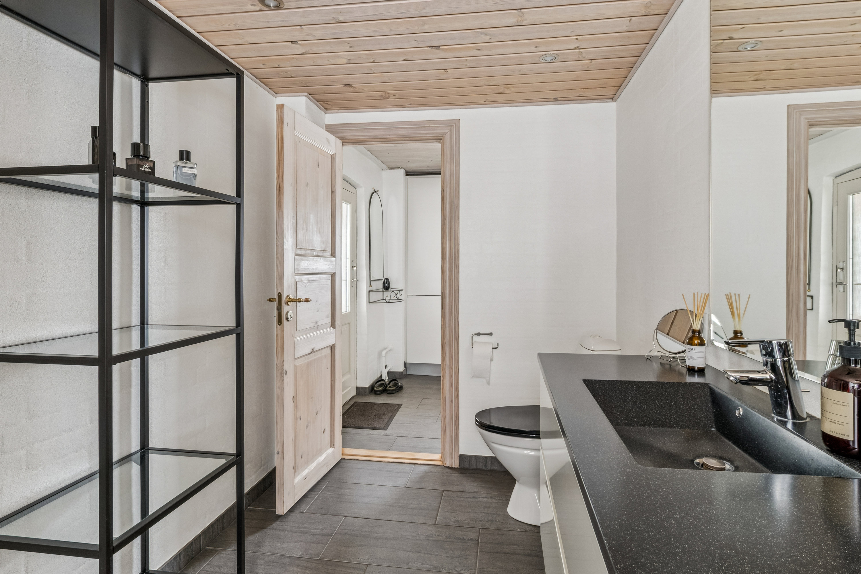 Fremhævet badeværelse billede i fuldskærmstilstand. Billede af Birkkærvej 3, Rakkeby, 7900 Nykøbing M